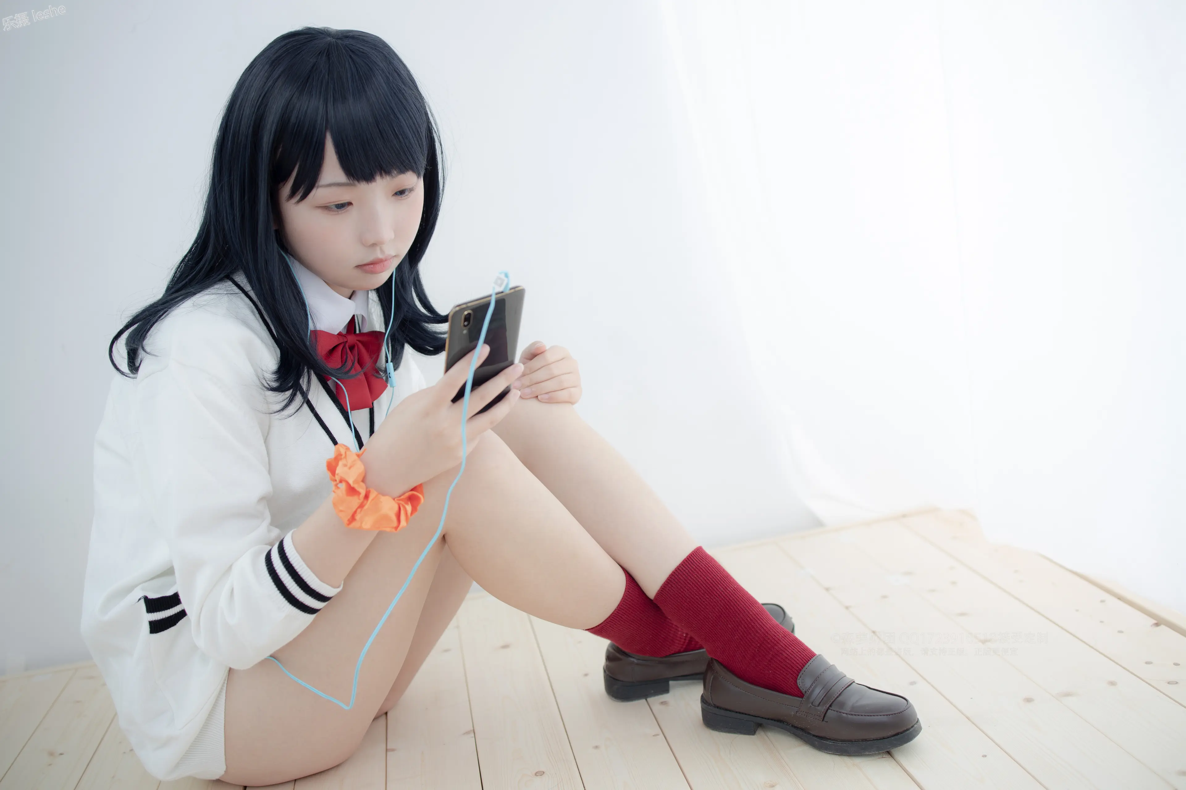 森萝财团 X 20D肉丝短棉袜踩物 [93P]