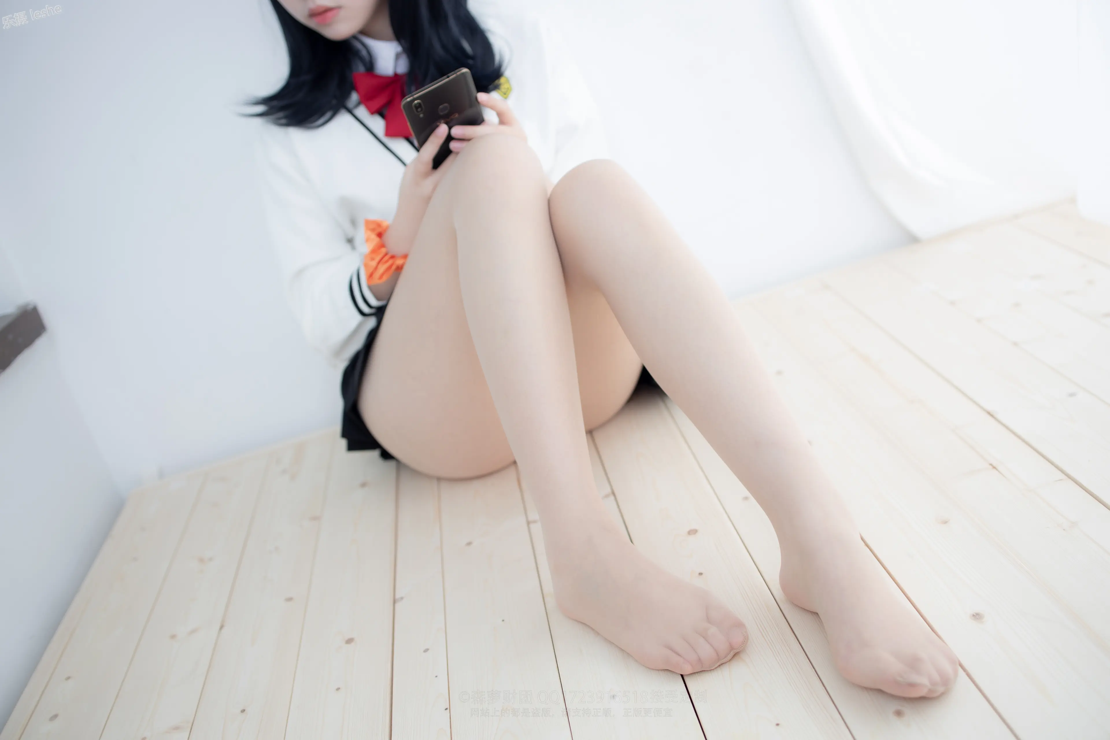 森萝财团 X 20D肉丝短棉袜踩物 [93P]