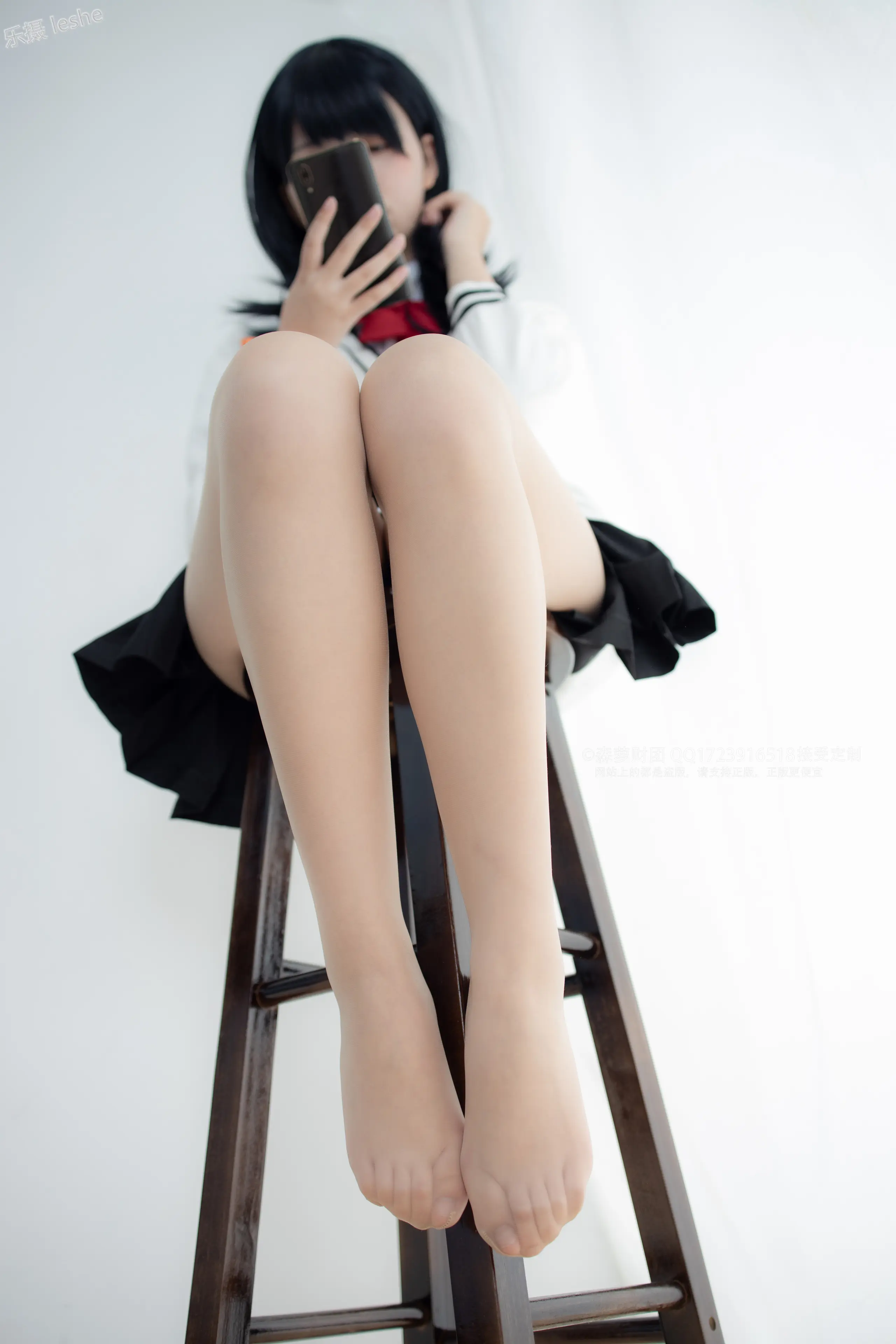 森萝财团 X 20D肉丝短棉袜踩物 [93P]