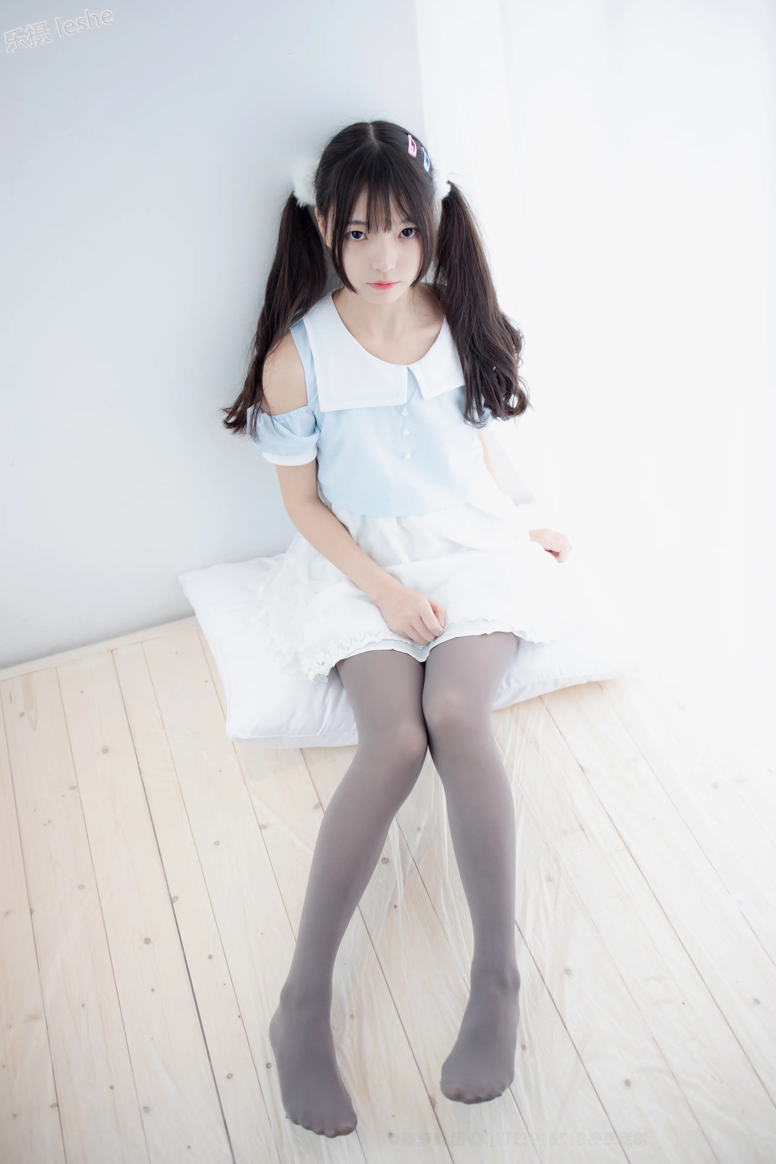 森萝财团 X 80D灰丝踩物 [86P]