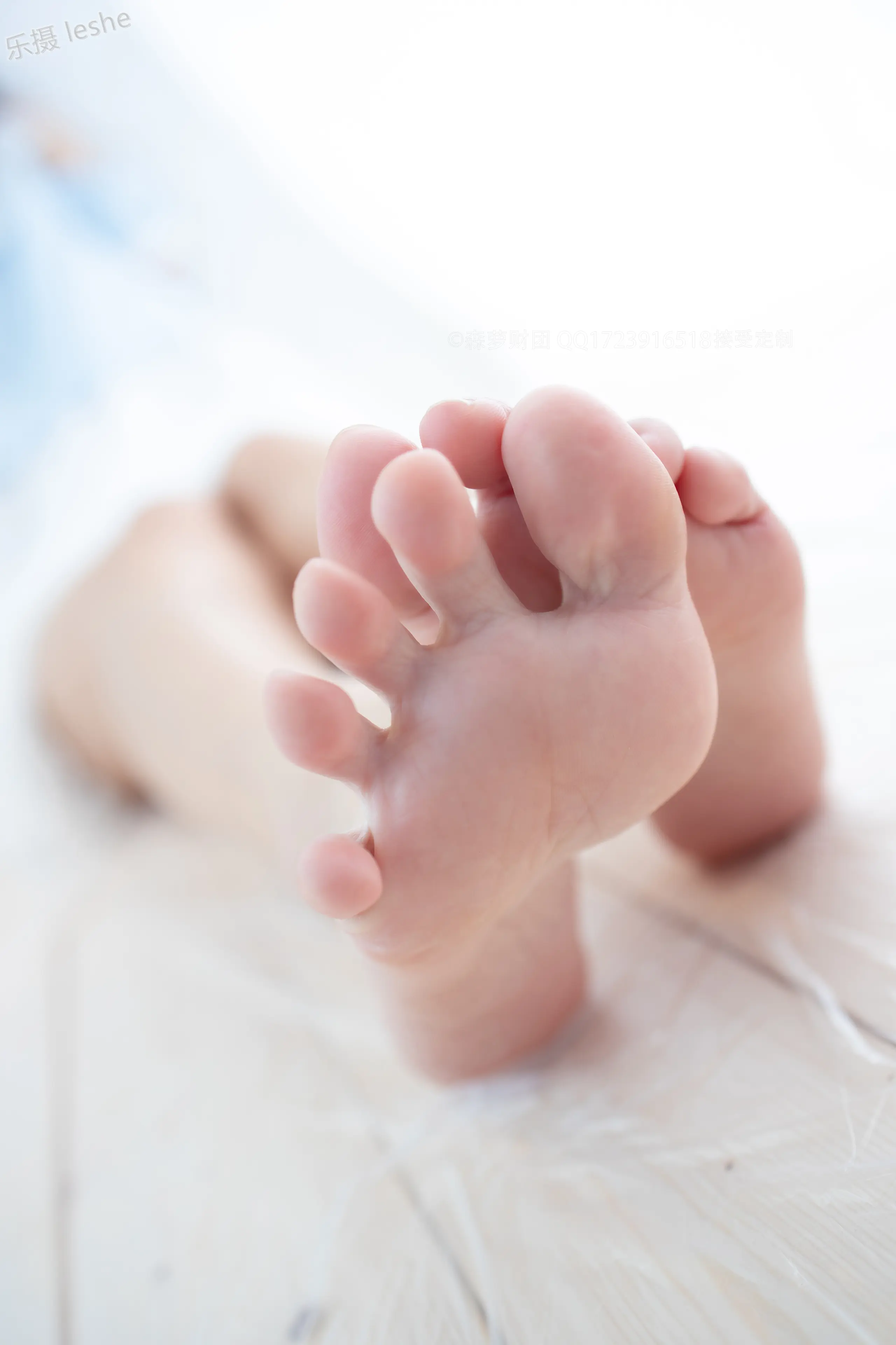 森萝财团 X 80D灰丝踩物 [86P]