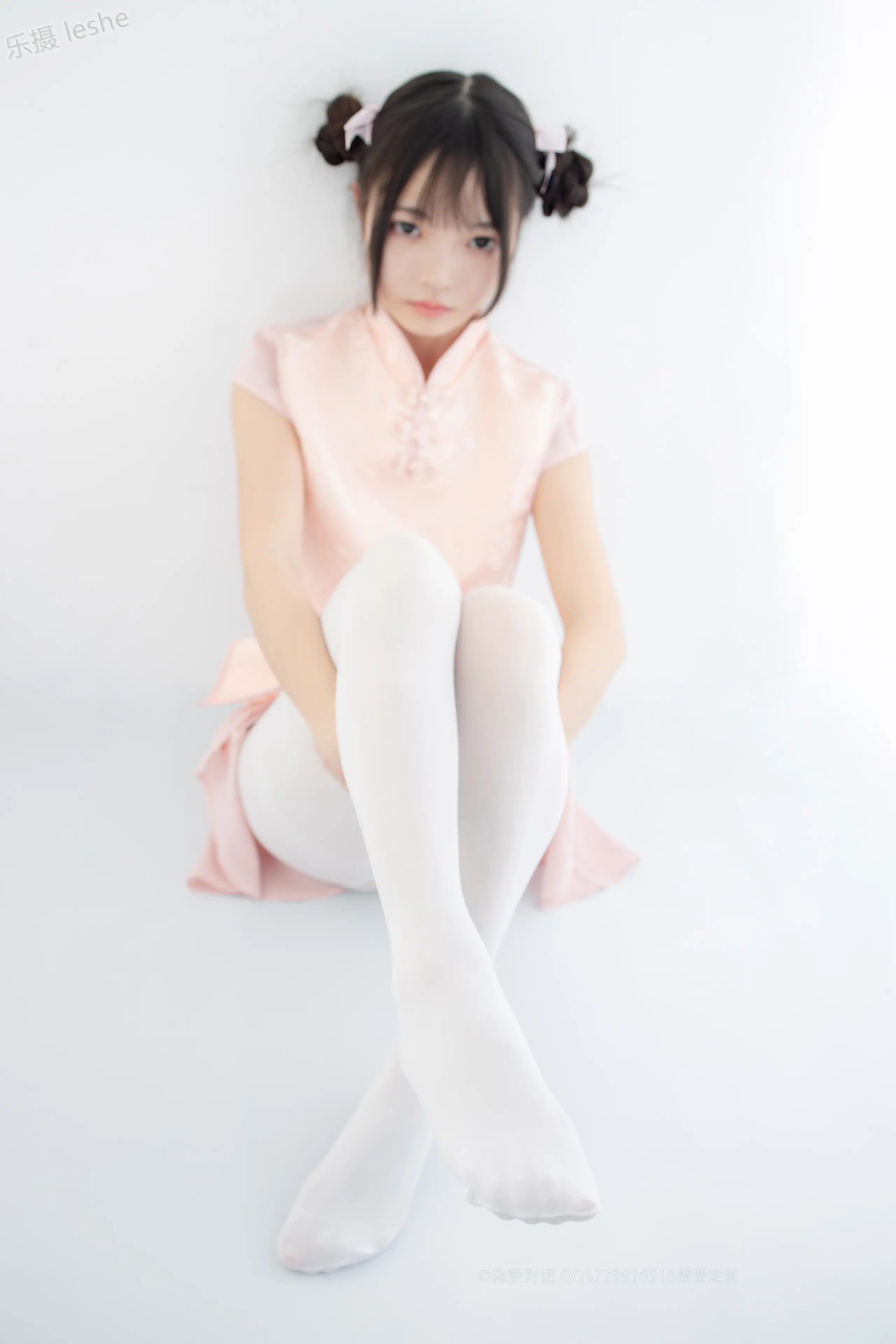 森萝财团 X 80D白丝踩物 [66P]