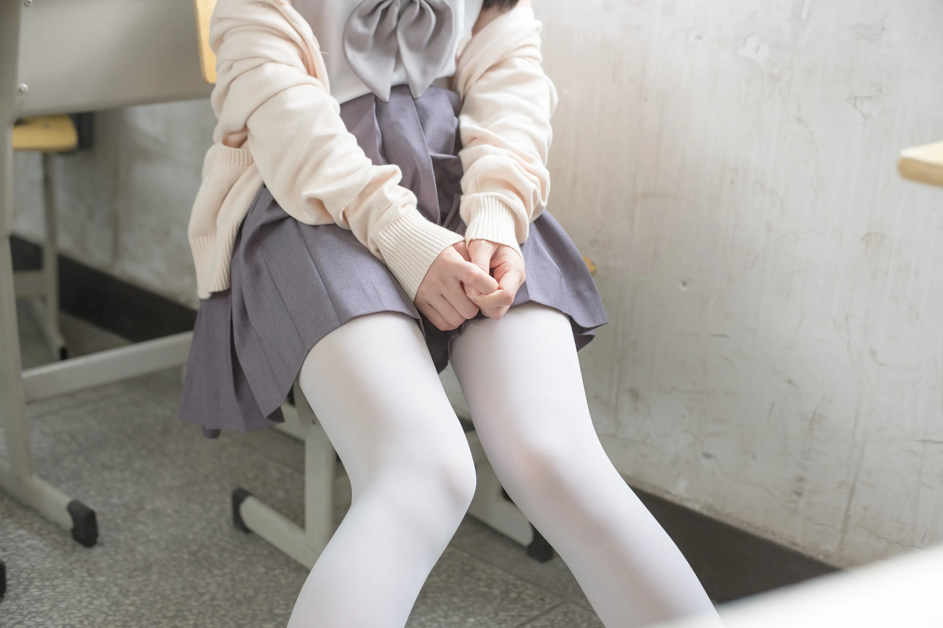 森萝财团 X JK校服白丝 [99P]