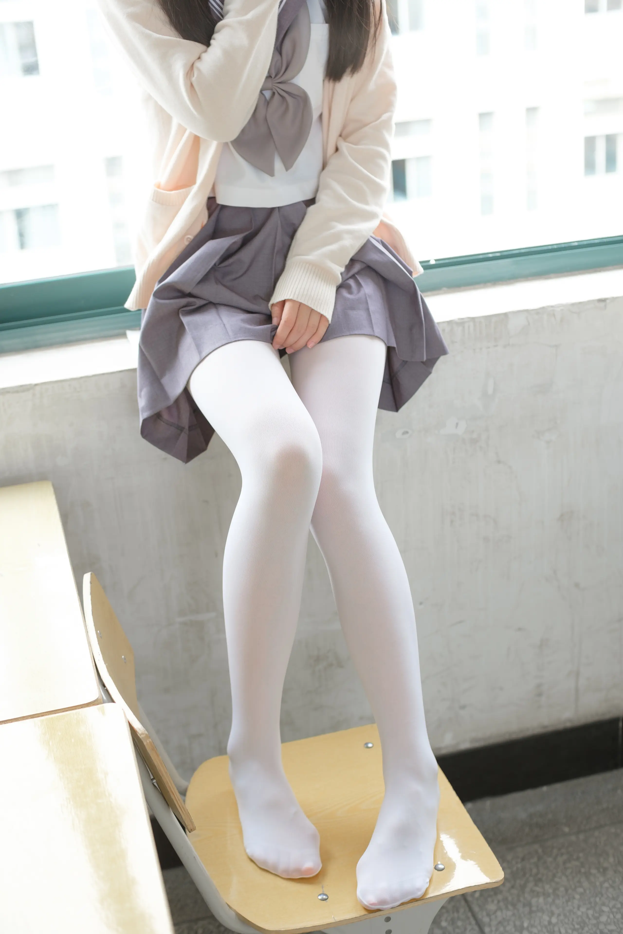 森萝财团 X JK校服白丝 [99P]