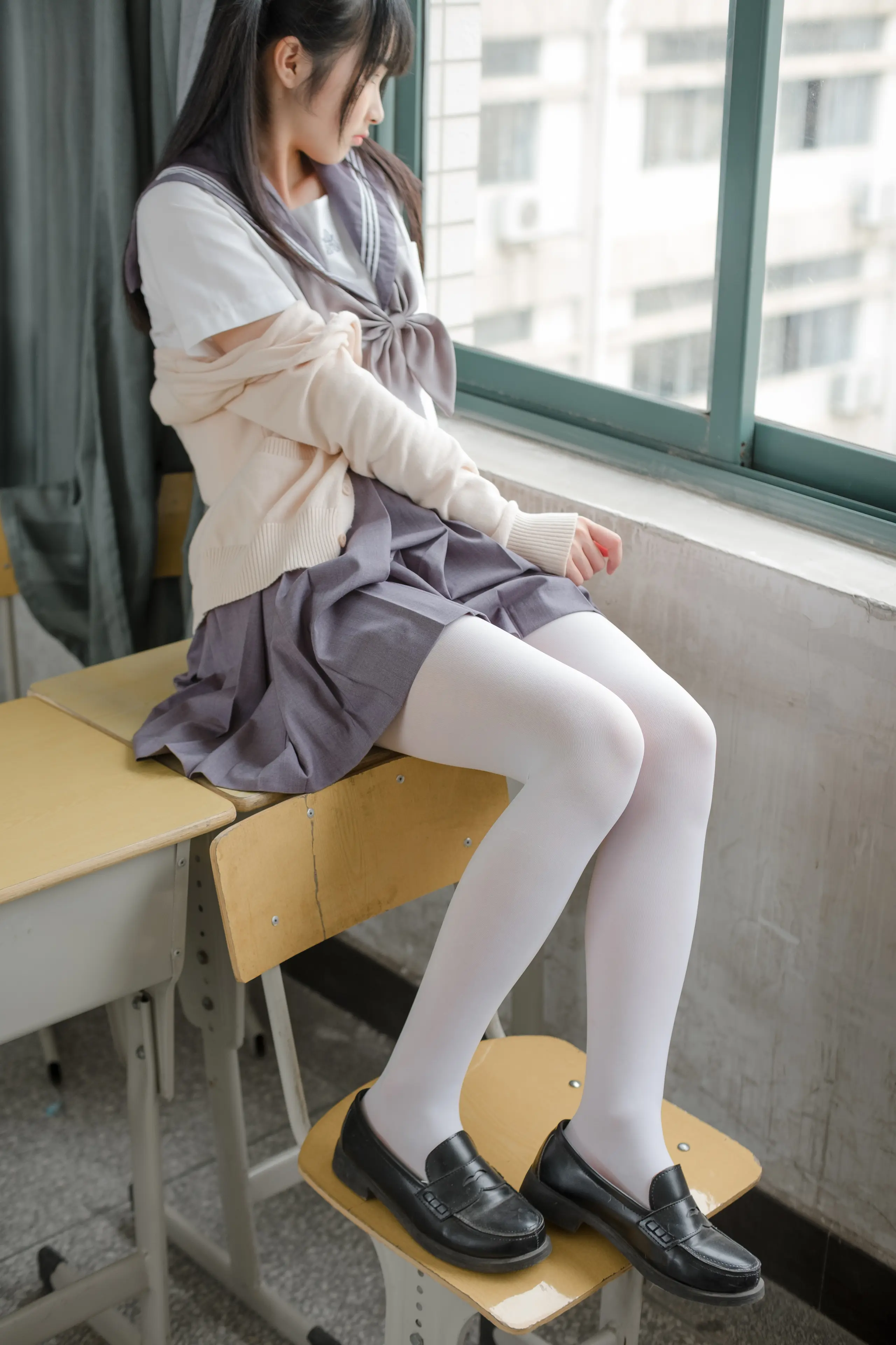 森萝财团 X JK校服白丝 [99P]