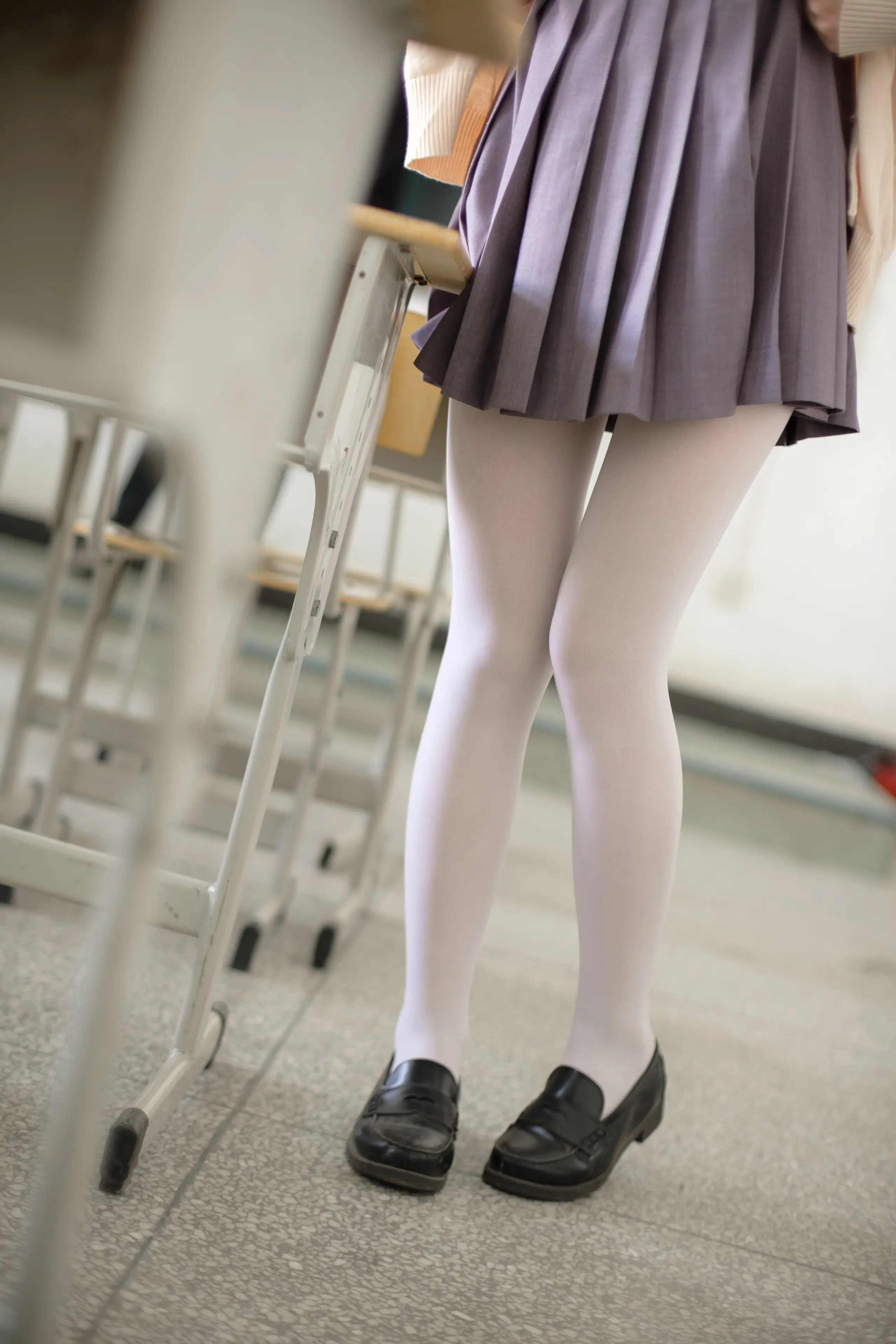 森萝财团 X JK校服白丝 [99P]