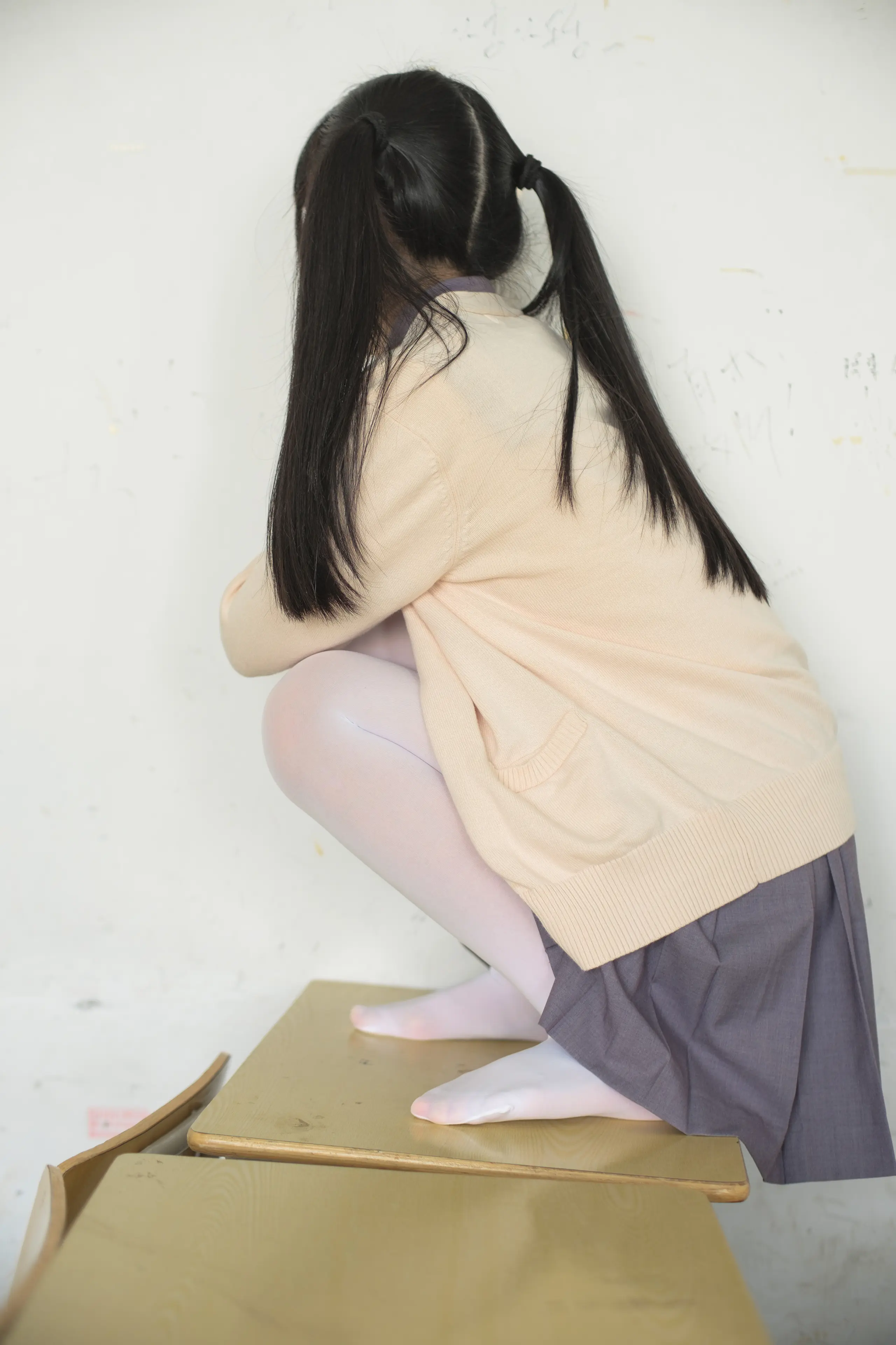 森萝财团 X JK校服白丝 [99P]