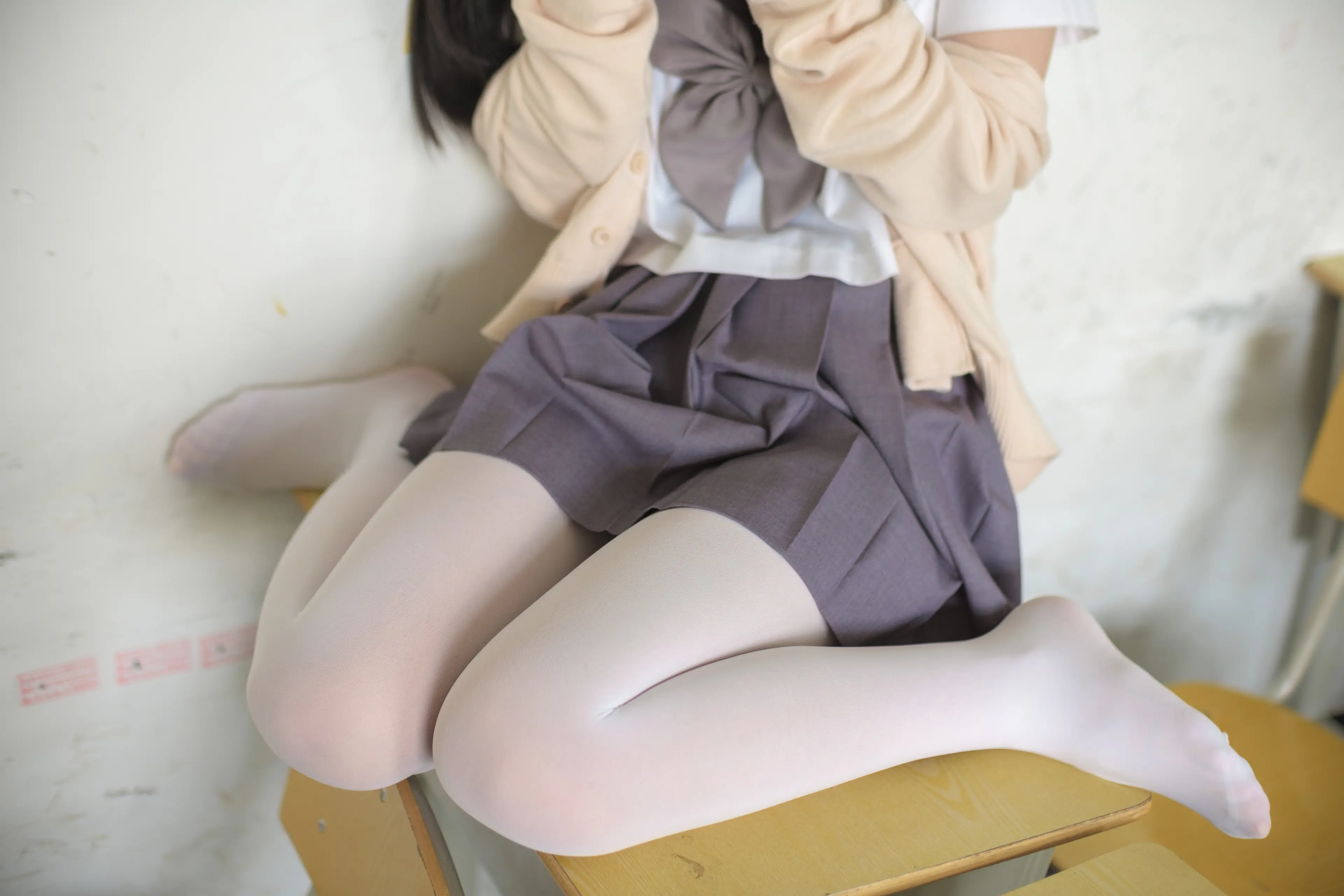 森萝财团 X JK校服白丝 [99P]