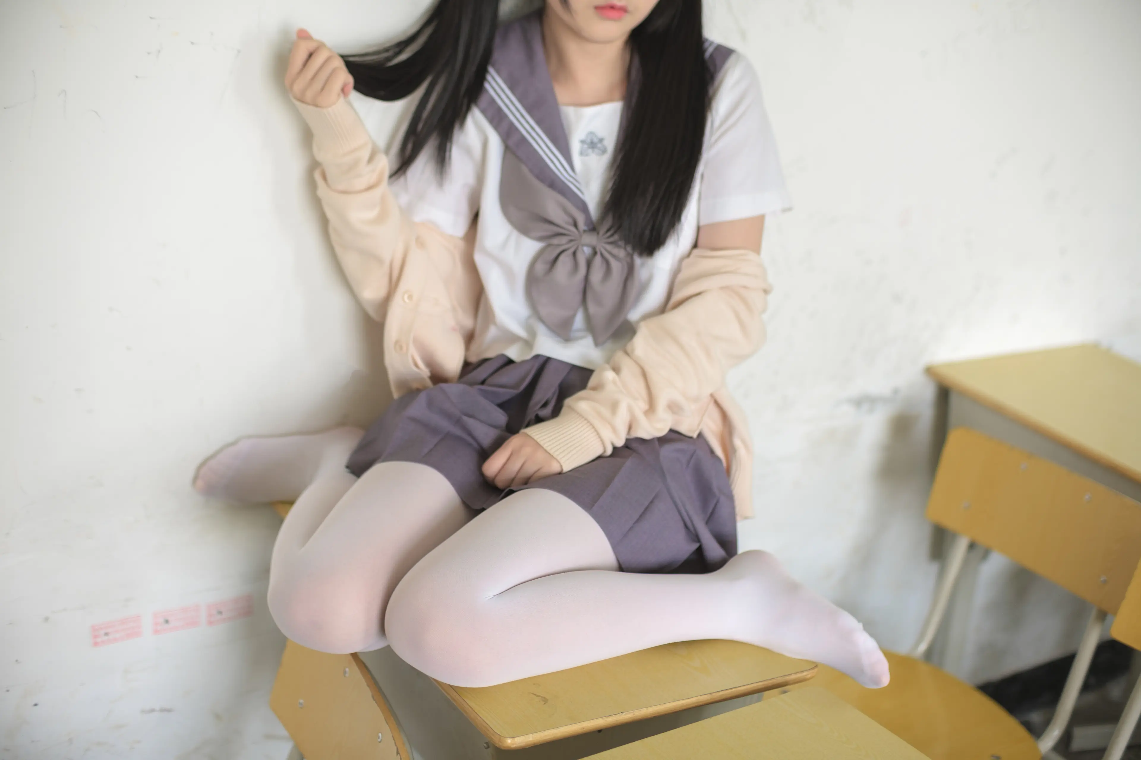 森萝财团 X JK校服白丝 [99P]