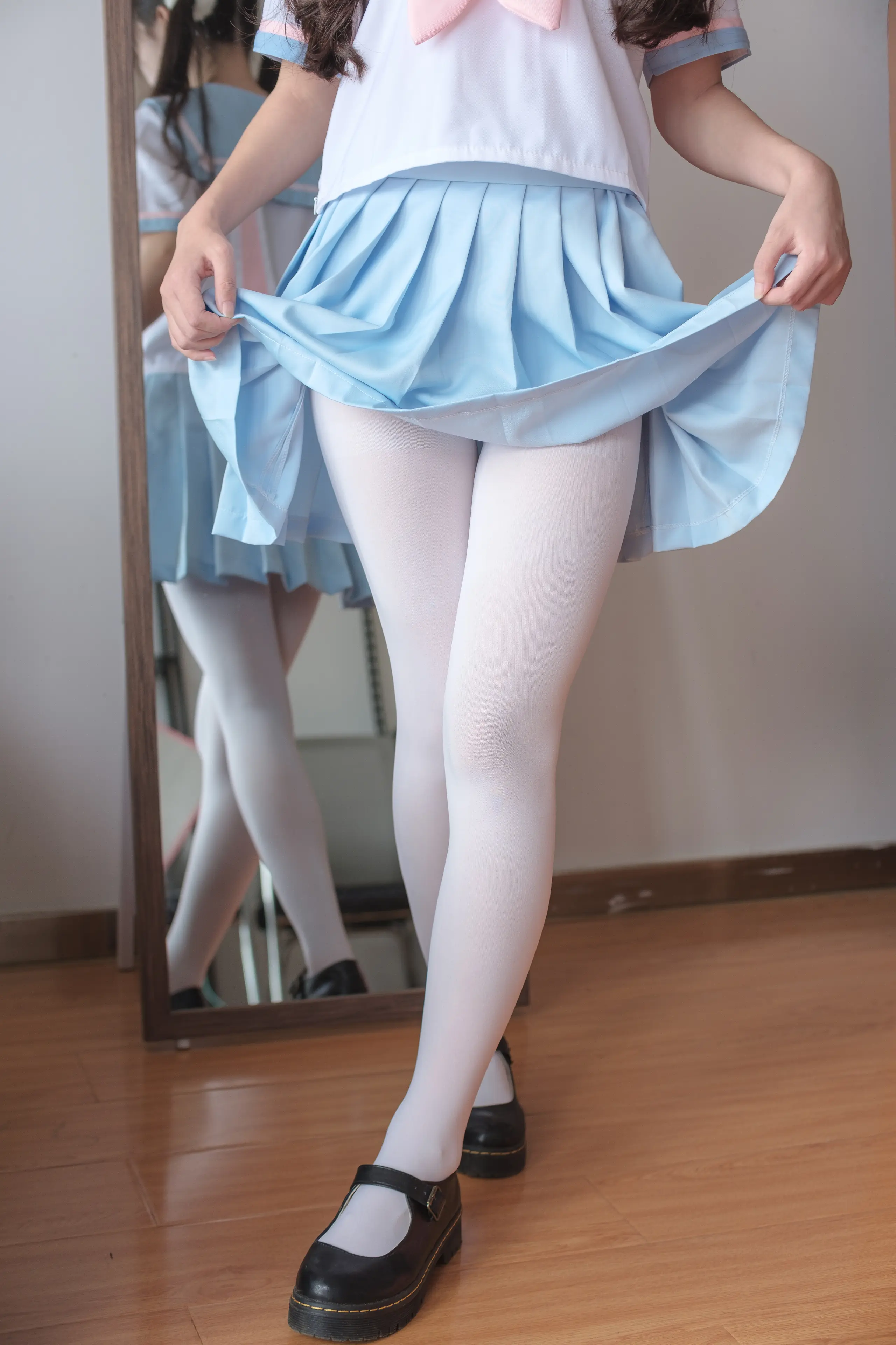 森萝财团 X JK水手服 [75P]