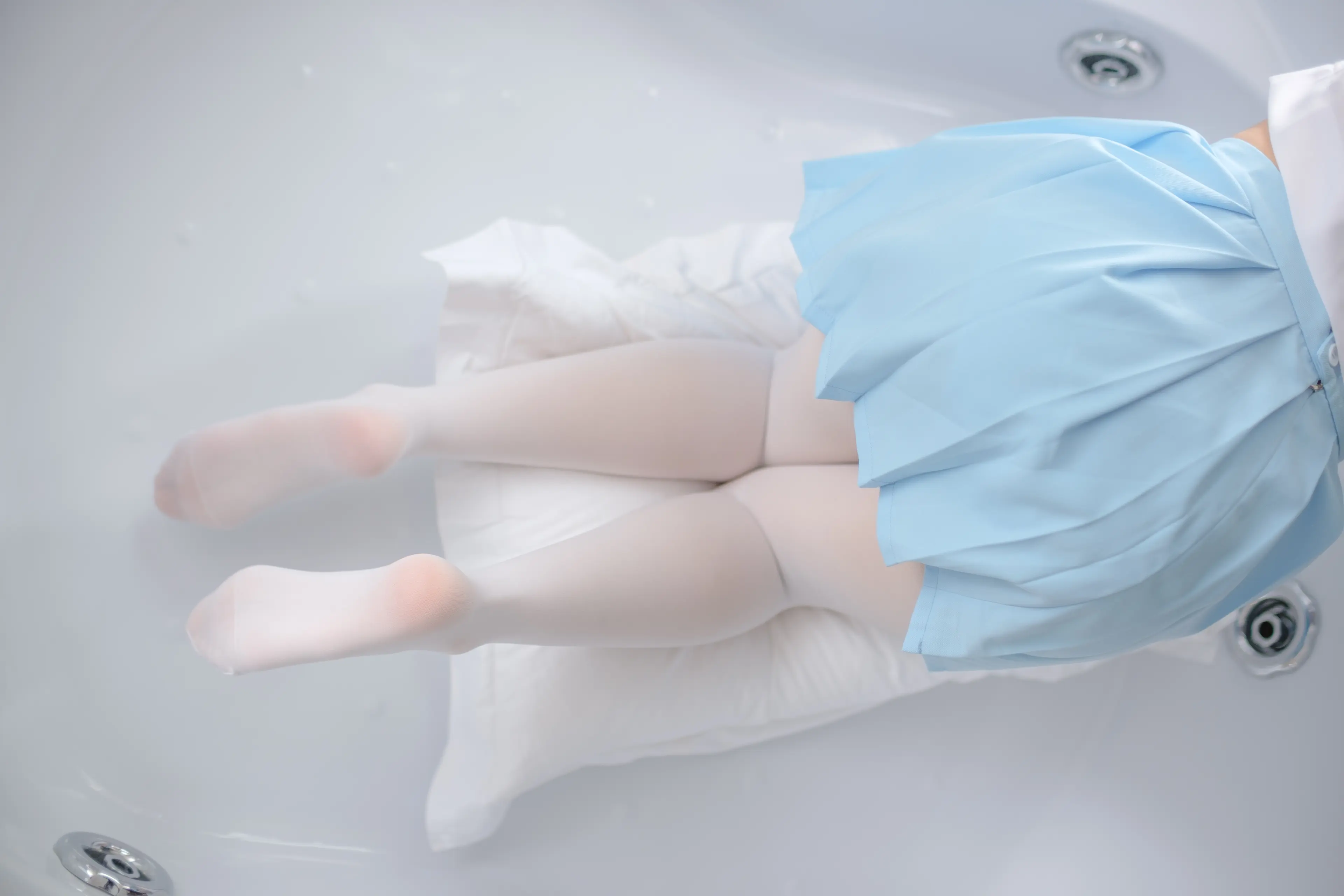 森萝财团 X JK浴缸戏水 [124P]