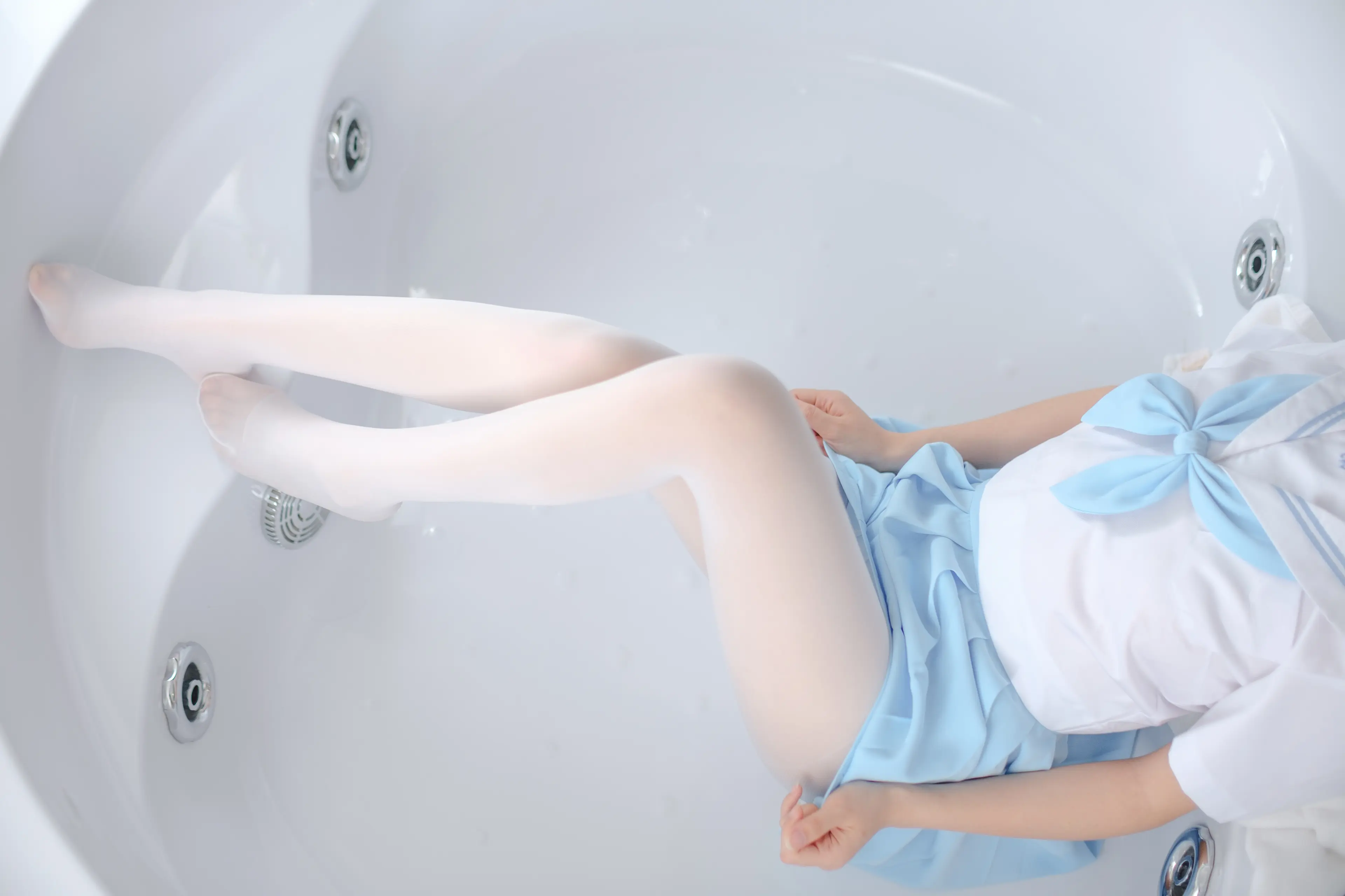 森萝财团 X JK浴缸戏水 [124P]