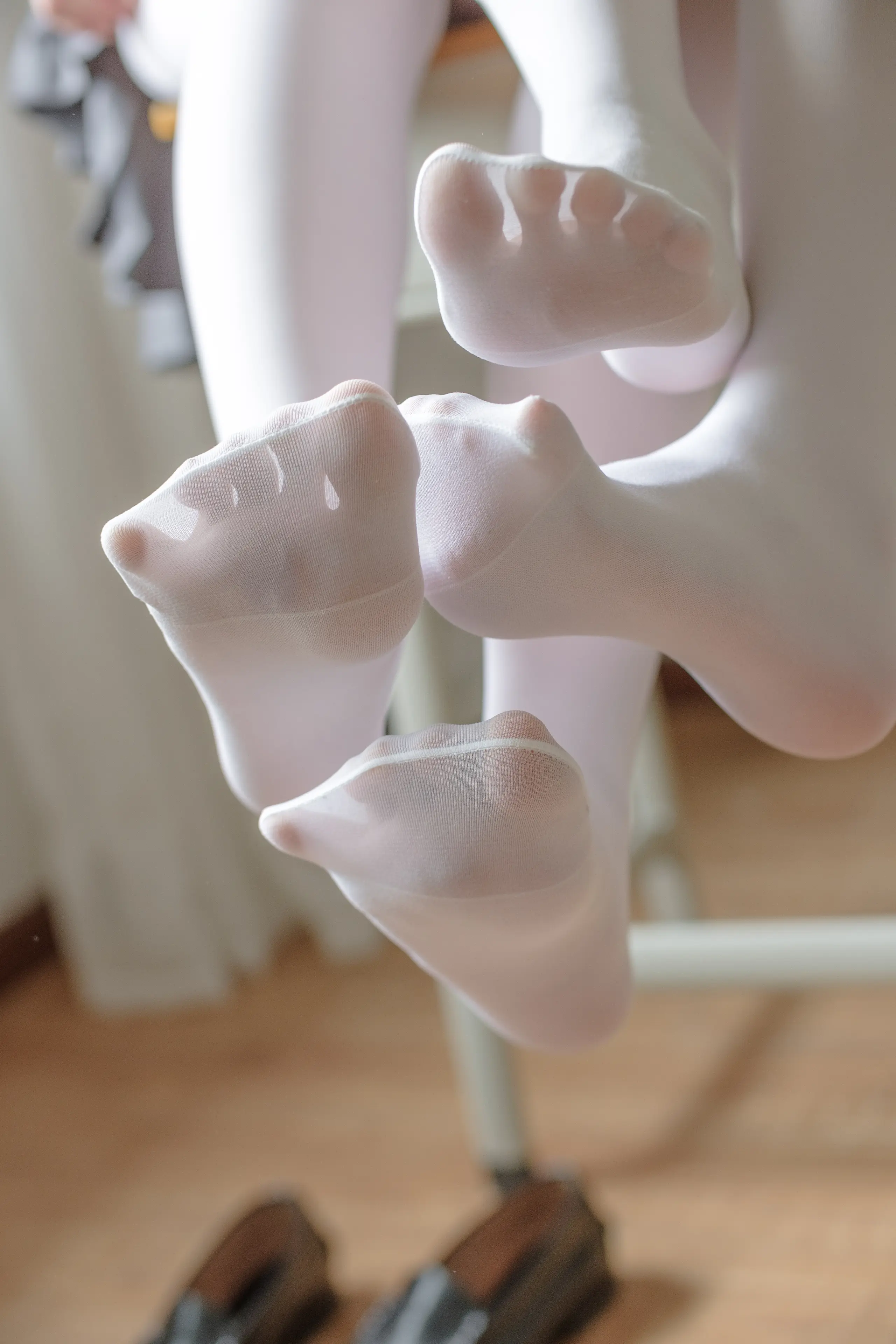 森萝财团 X JK白丝姐妹花 [131P]