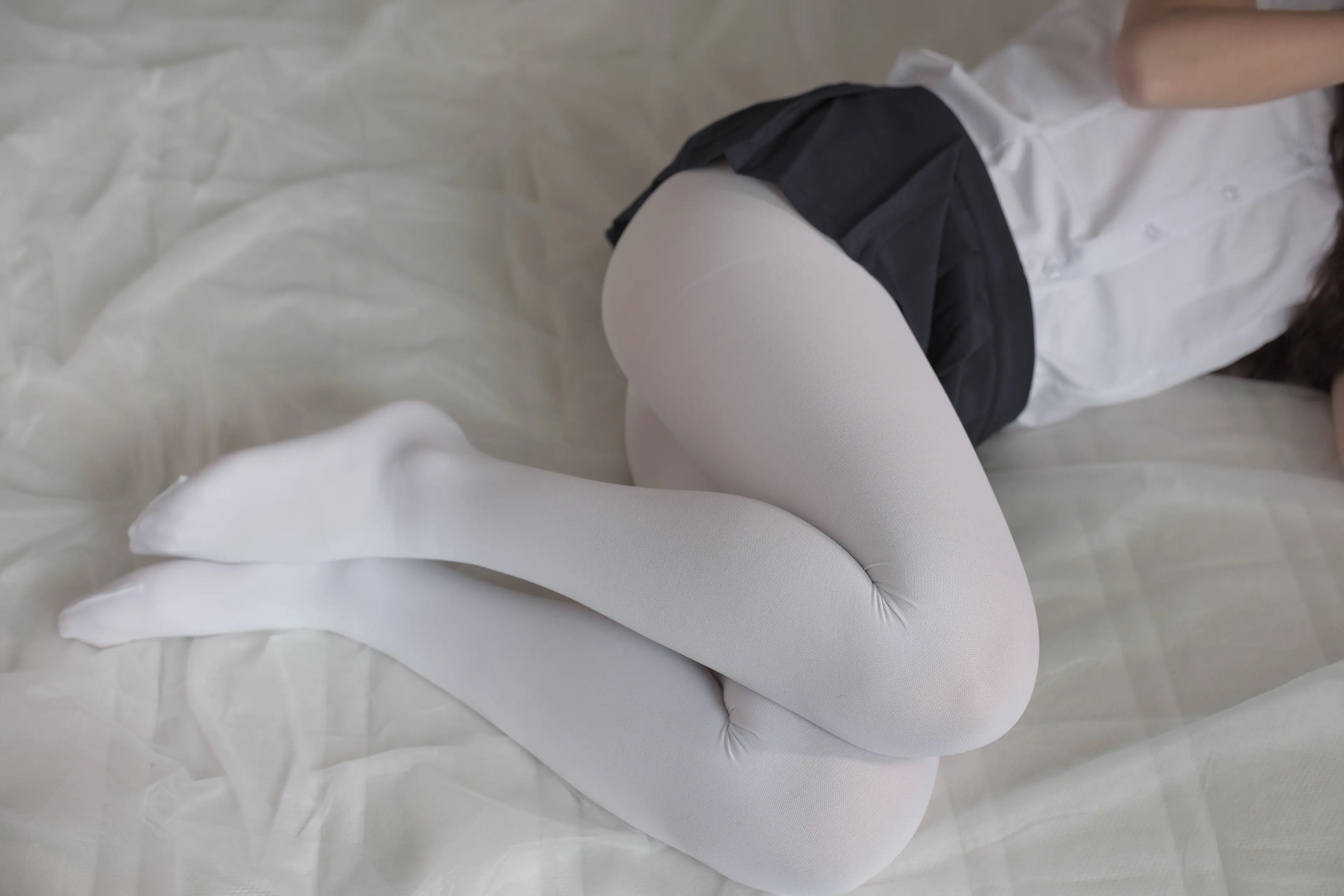 森萝财团 X JK白丝清纯小妹 [83P]