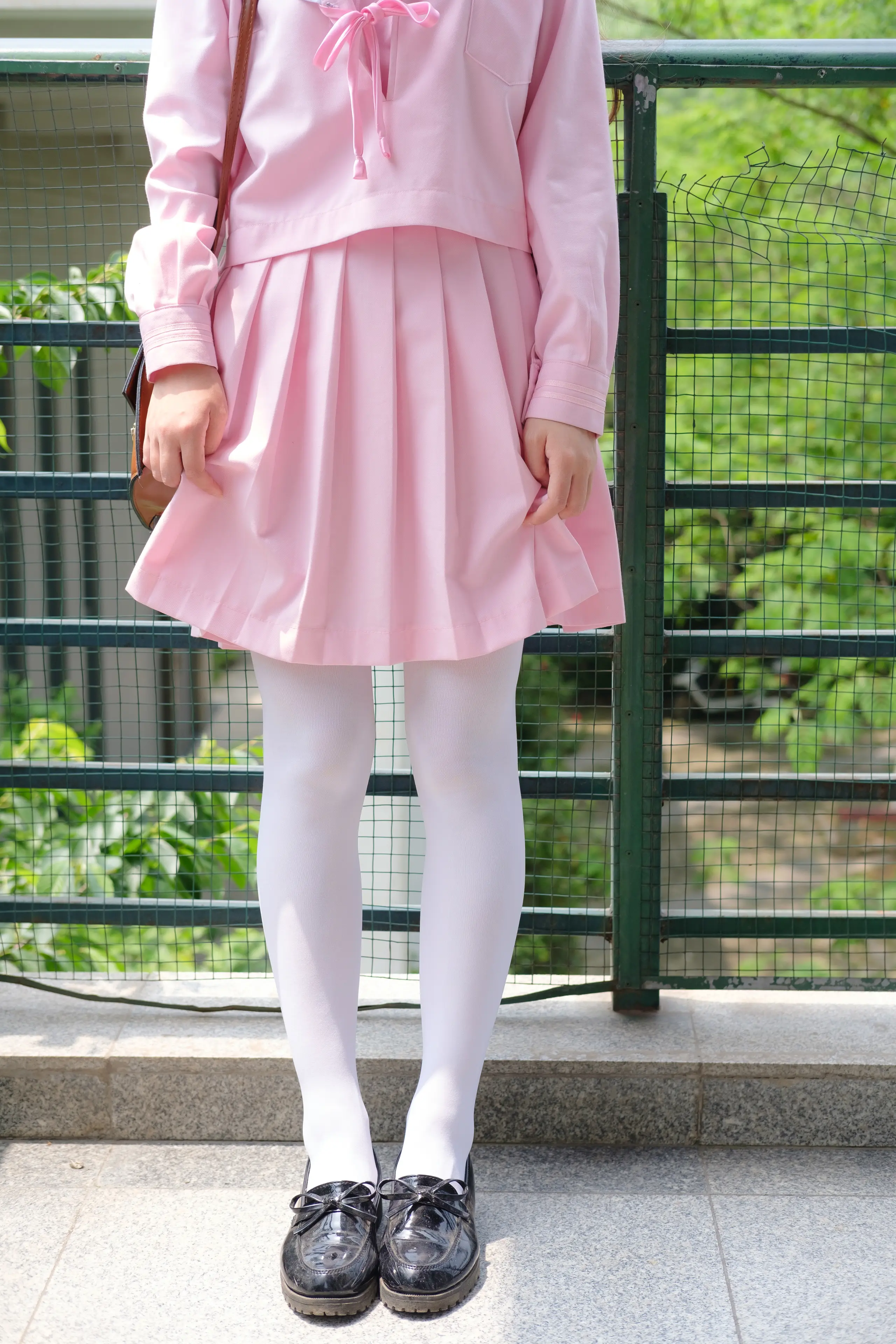 森萝财团 X JK粉色校服白丝 [113P]