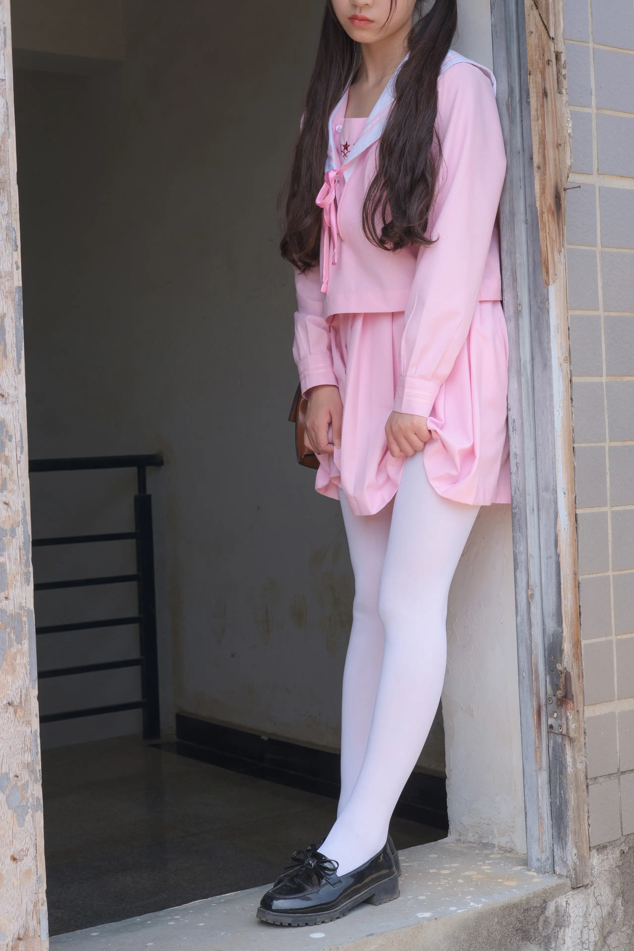 森萝财团 X JK粉色校服白丝 [113P]