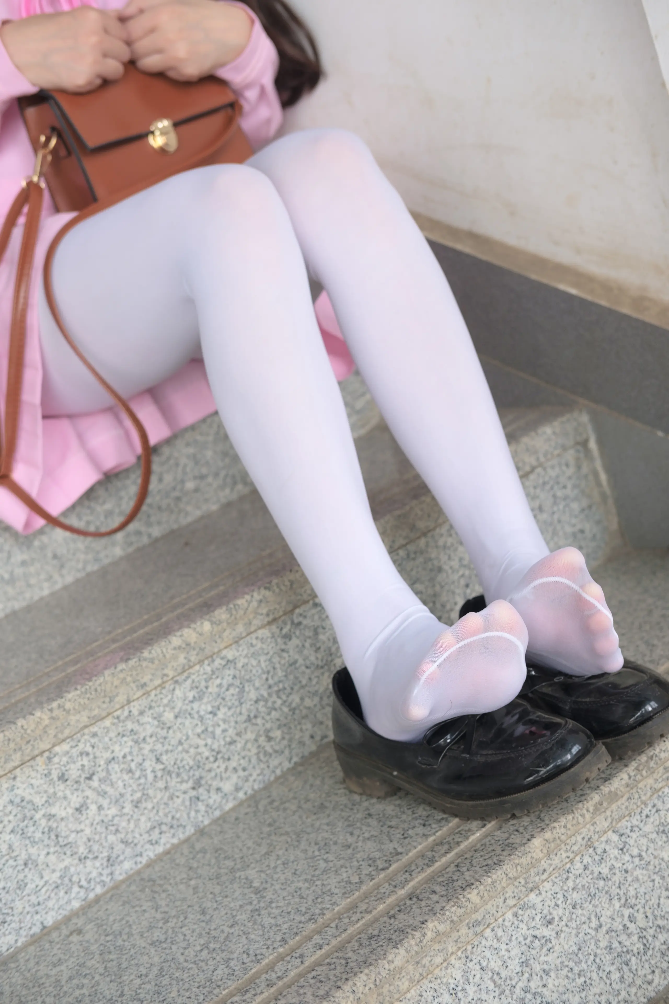 森萝财团 X JK粉色校服白丝 [113P]