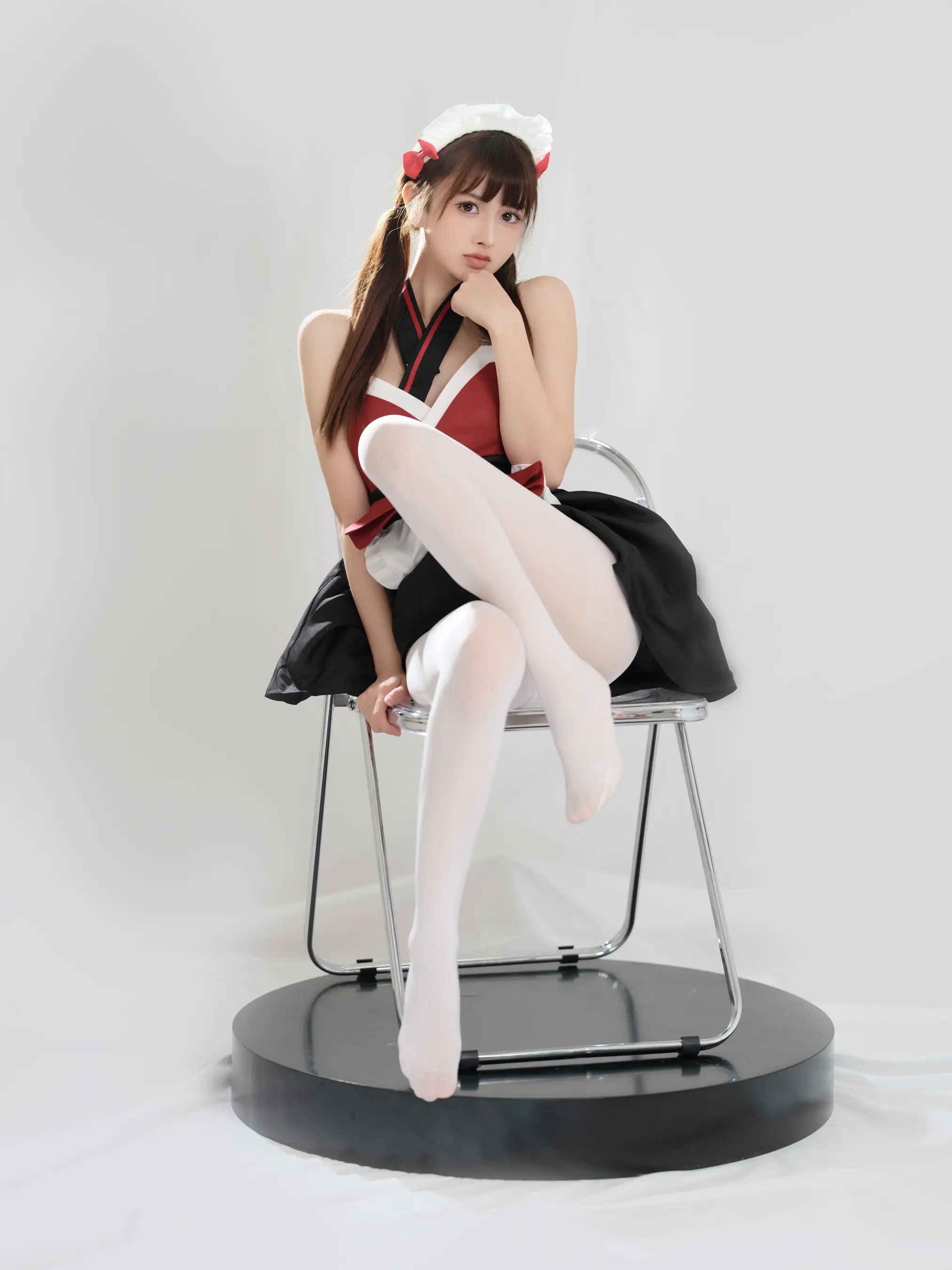 河豚抚子 红衣小女仆 [25P]