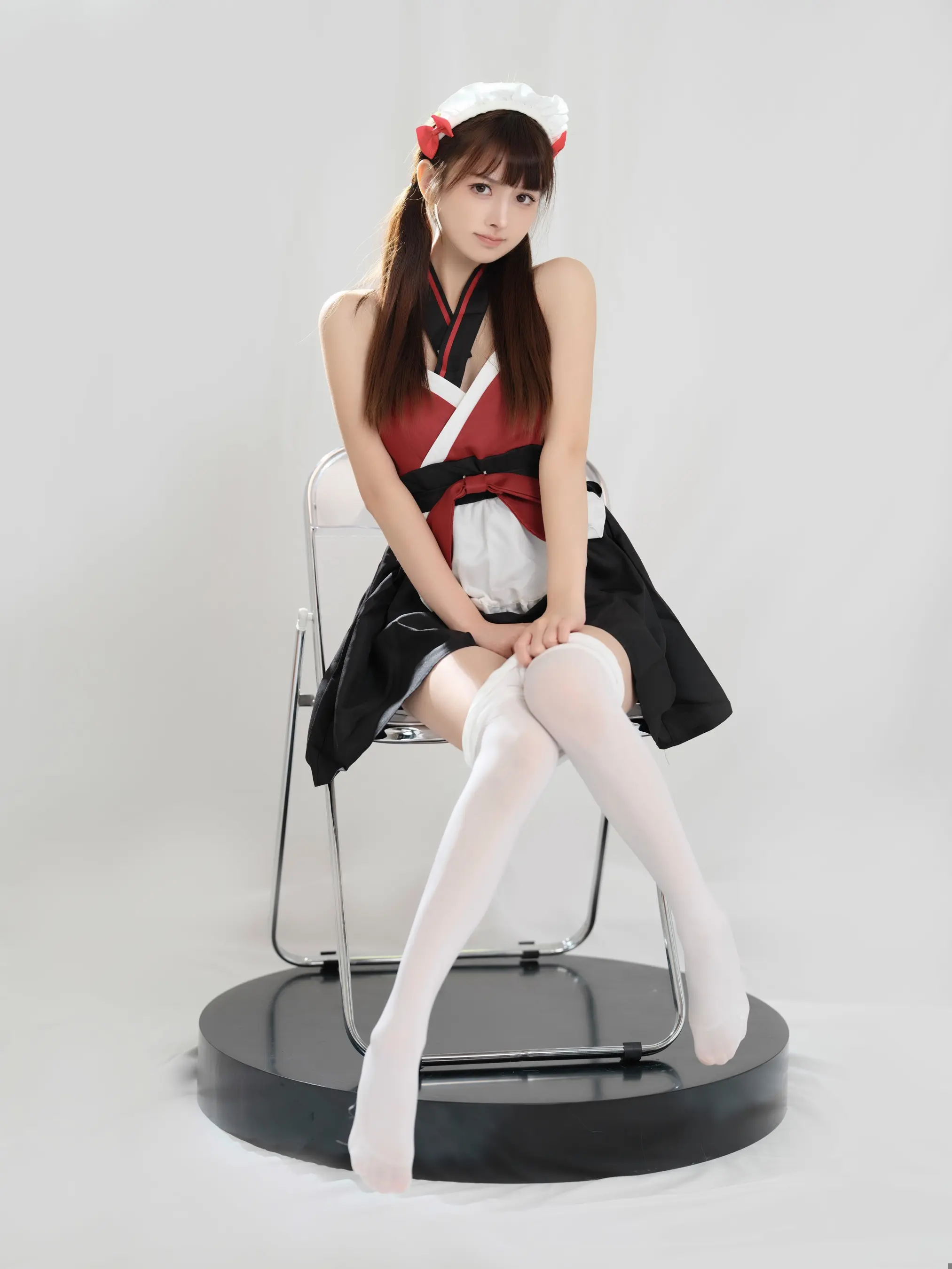 河豚抚子 红衣小女仆 [25P]