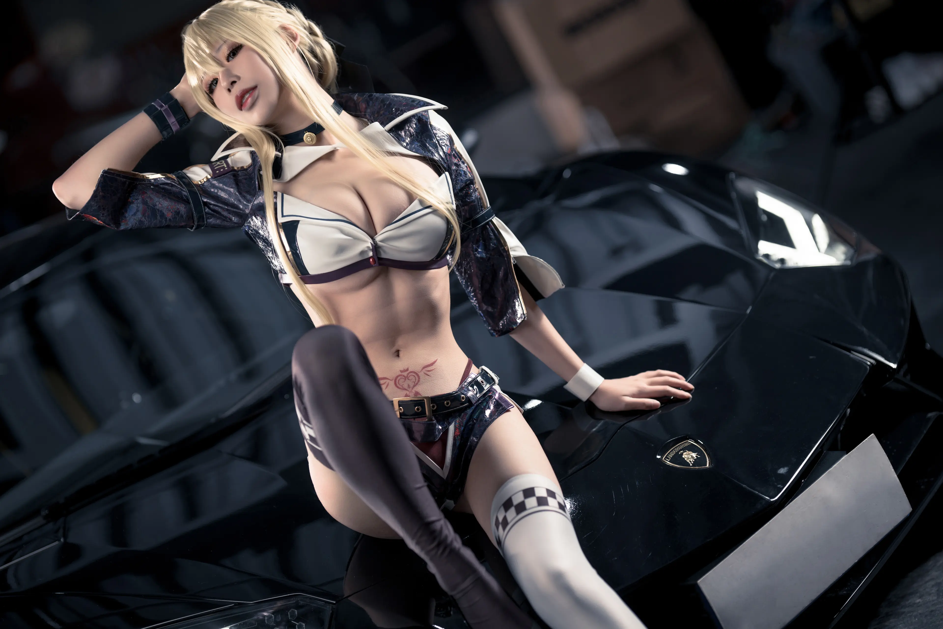 爱老师_PhD 玛修 黑枪呆 同人赛车 [27P]