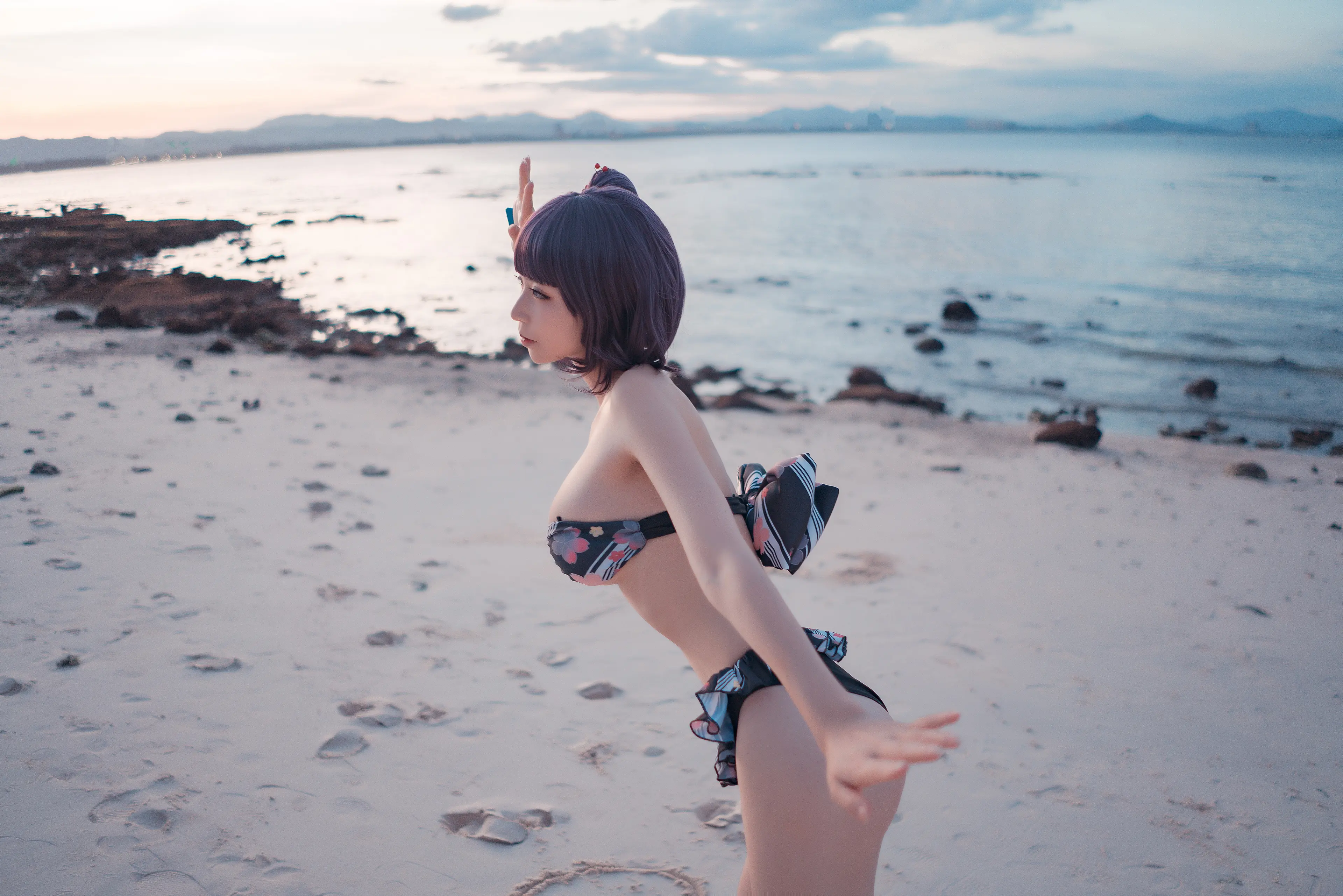 爱老师_PhD 葛饰北斋 泳装 [21P]