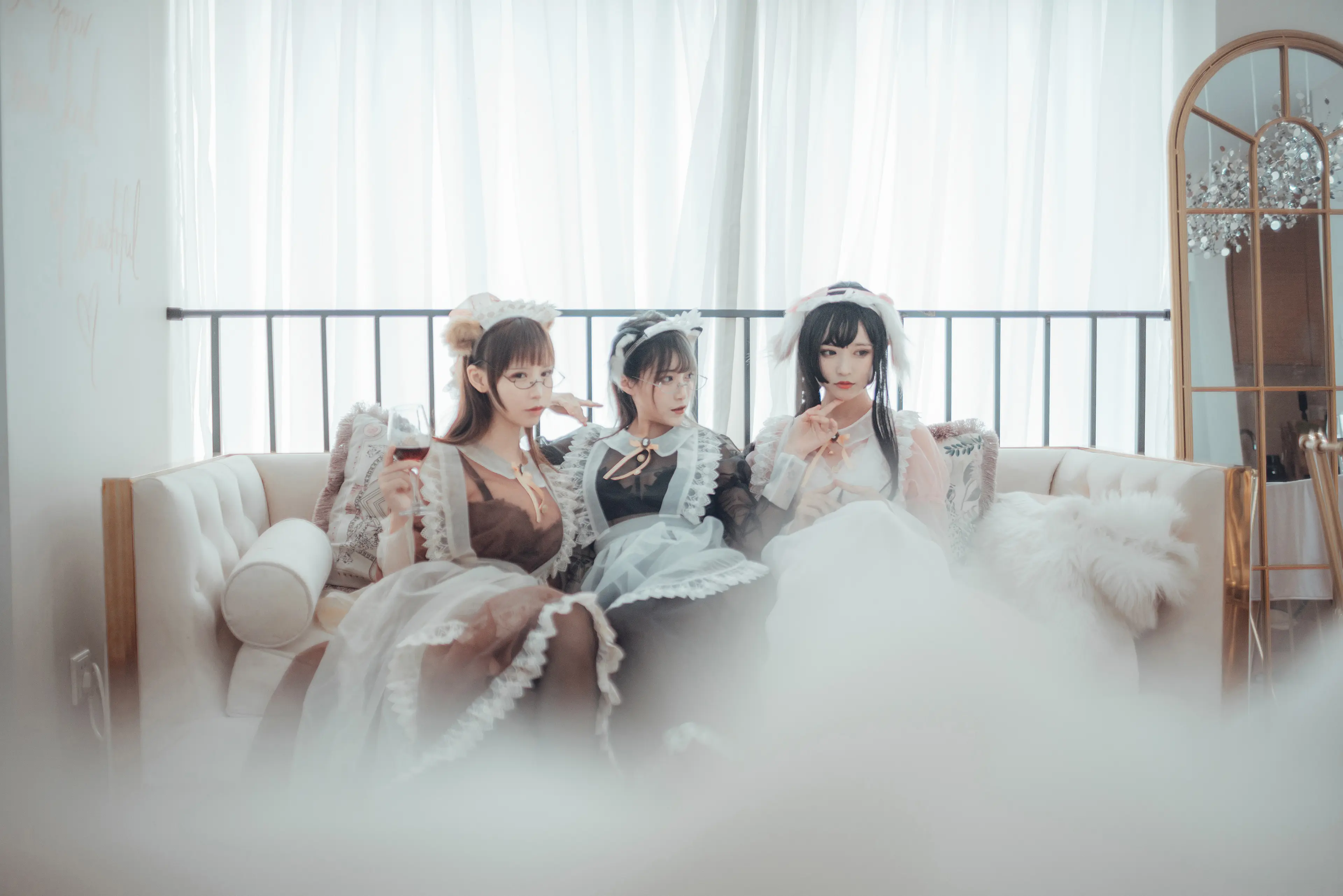 爱老师_PhD 铁板烧鬼舞 透明女仆 (&奶文) [24P]