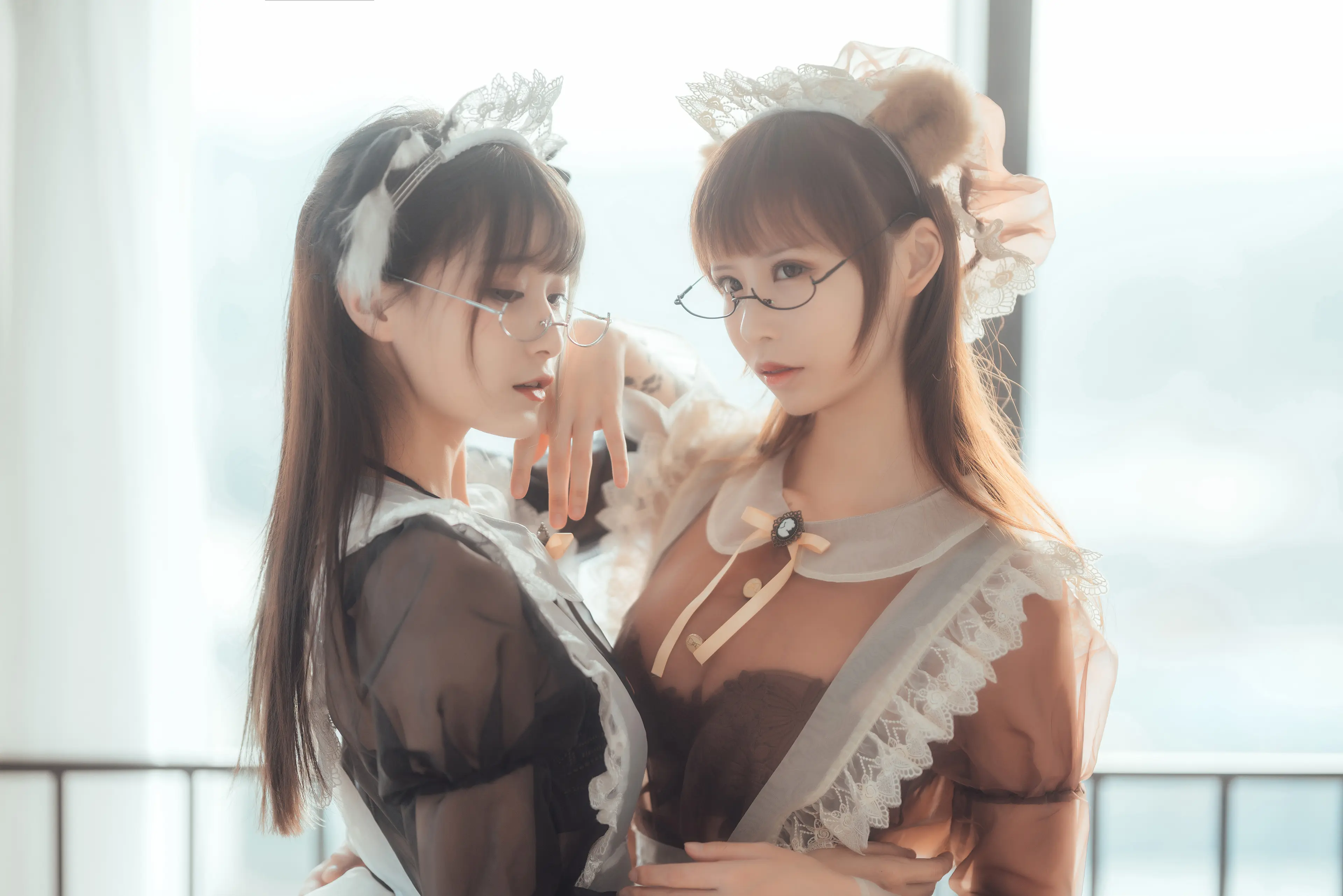 爱老师_PhD 铁板烧鬼舞 透明女仆 (&奶文) [24P]