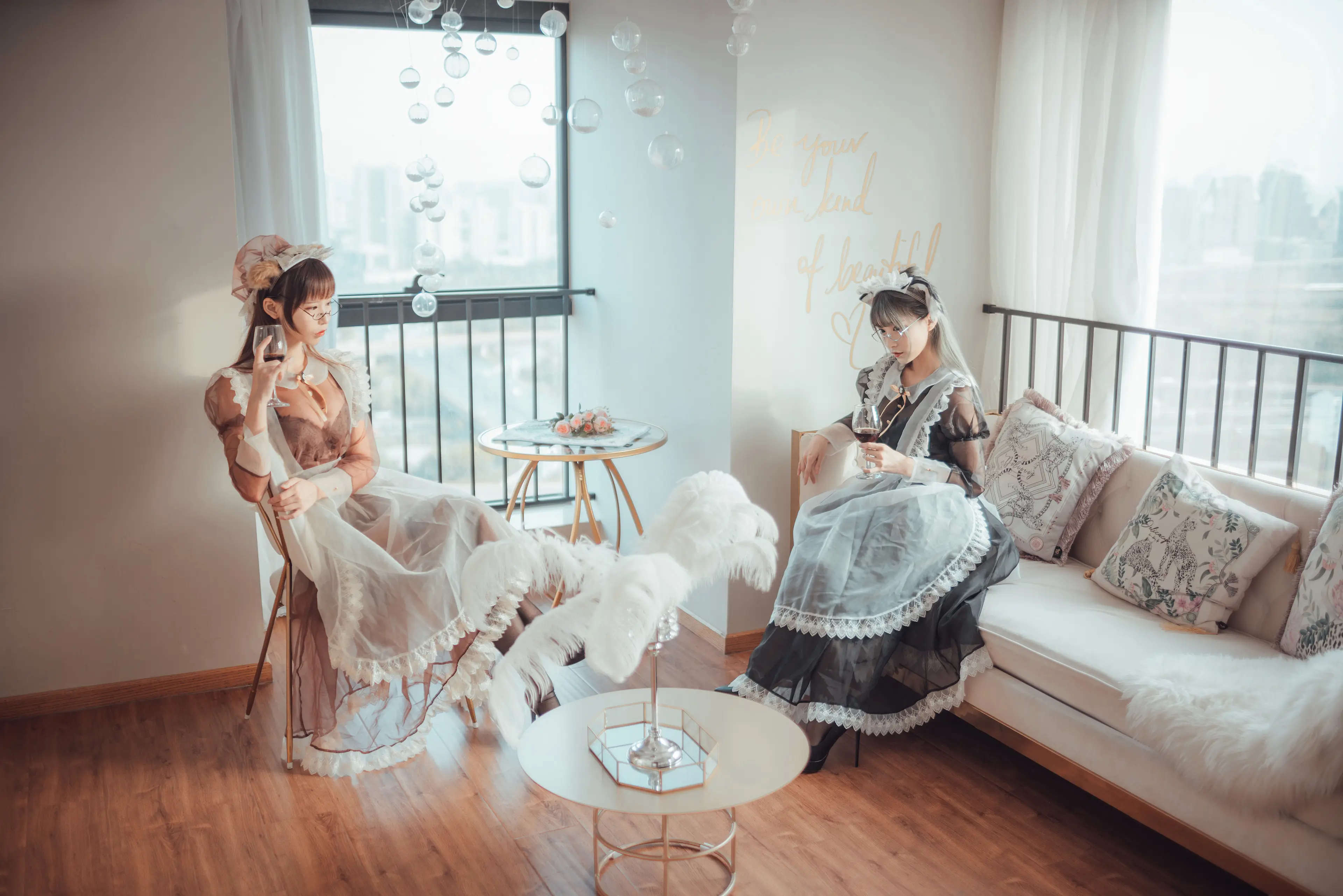 爱老师_PhD 铁板烧鬼舞 透明女仆 (&奶文) [24P]