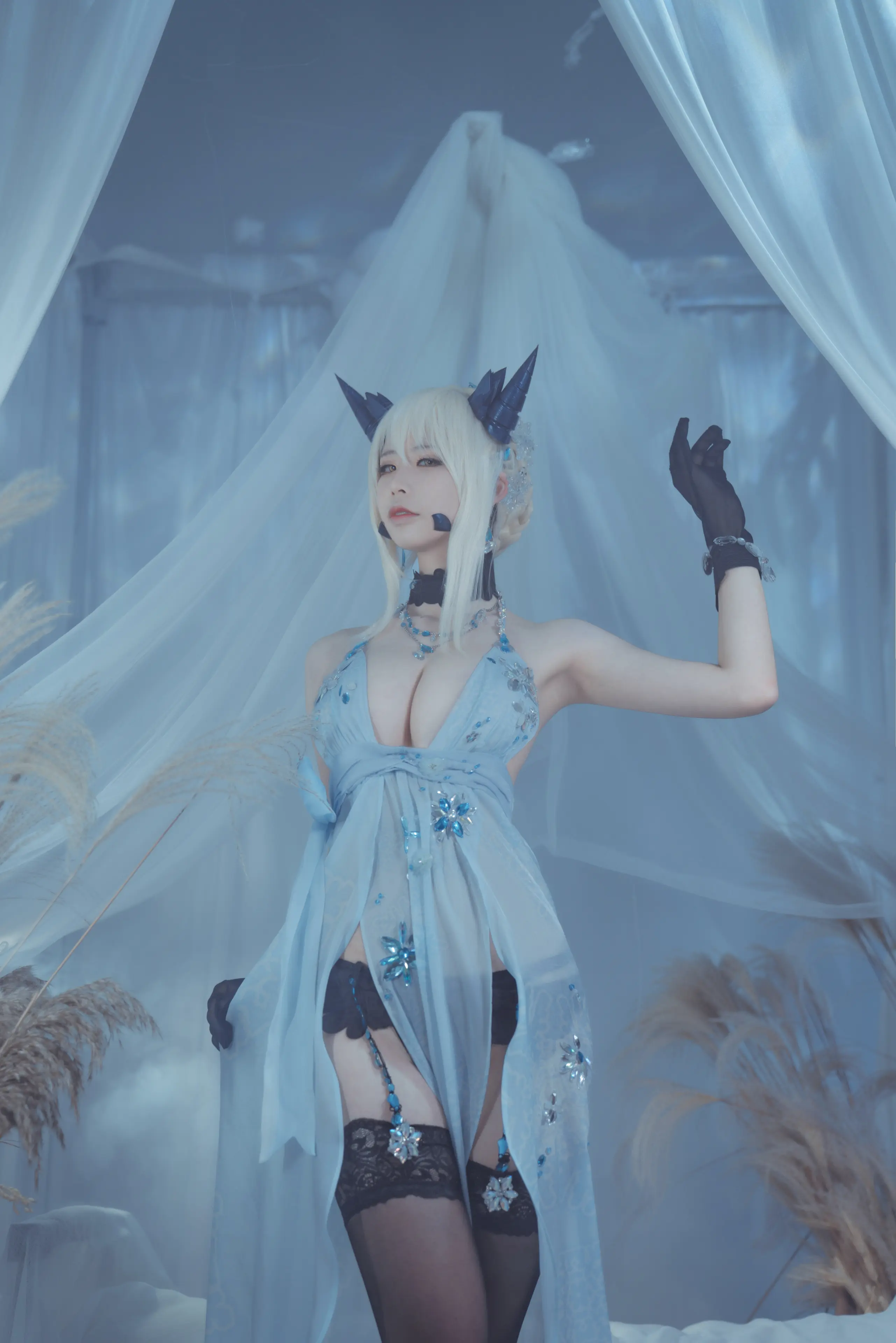 爱老师_PhD 黑枪呆 皇室糖霜 [28P]