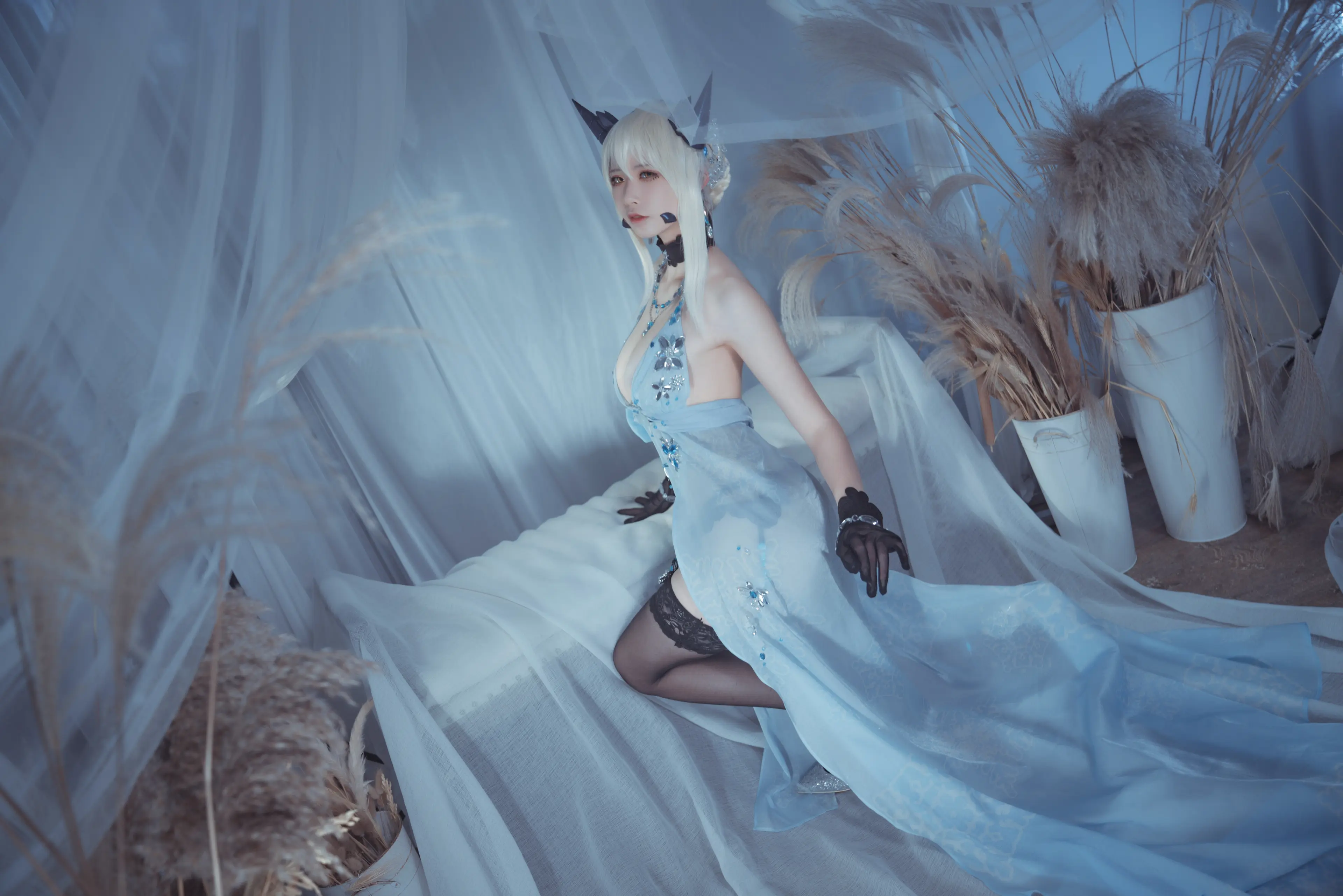 爱老师_PhD 黑枪呆 皇室糖霜 [28P]