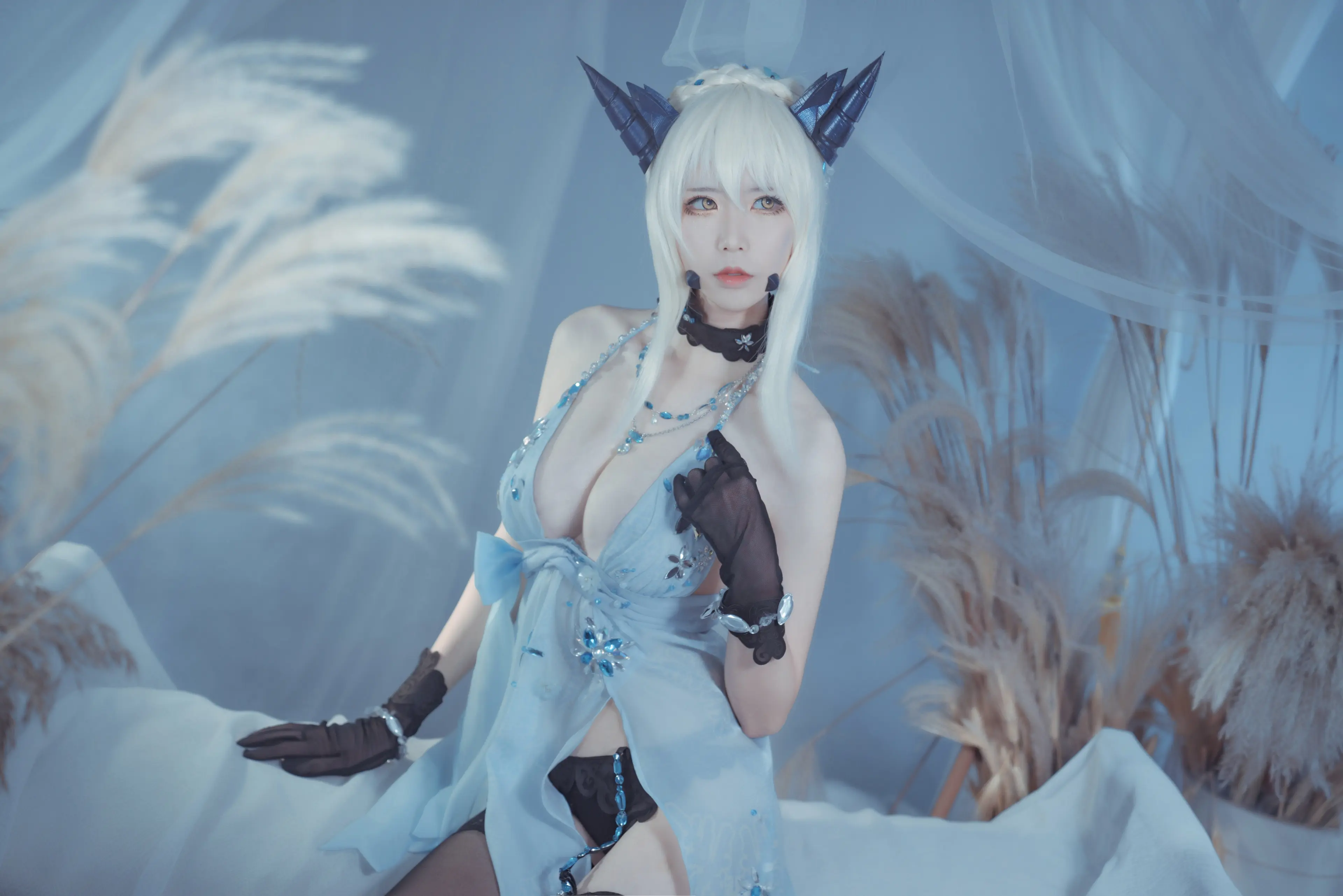 爱老师_PhD 黑枪呆 皇室糖霜 [28P]