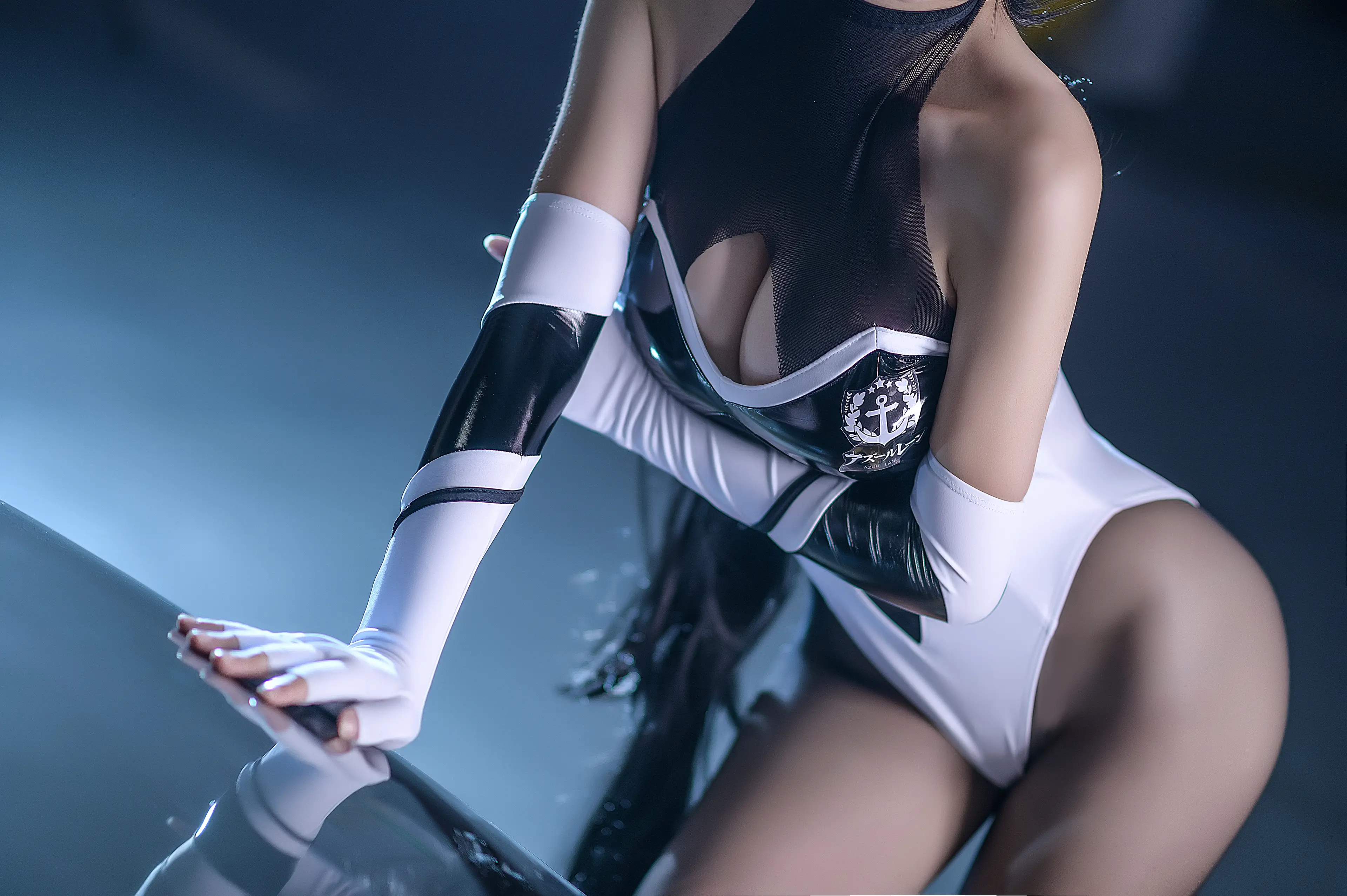 璎落酱 高雄赛车 [12P]