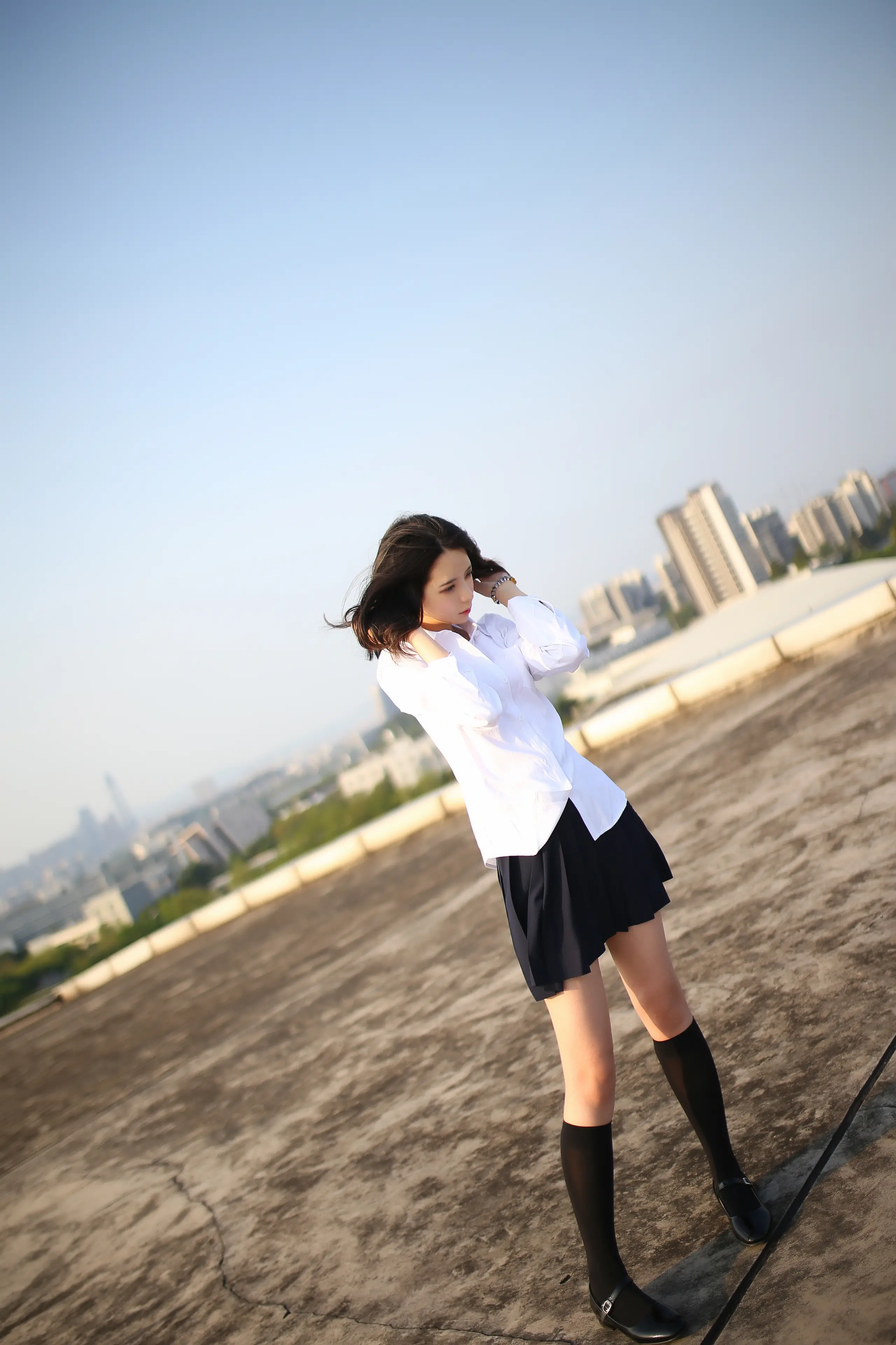 疯猫ss 天台 [9P]