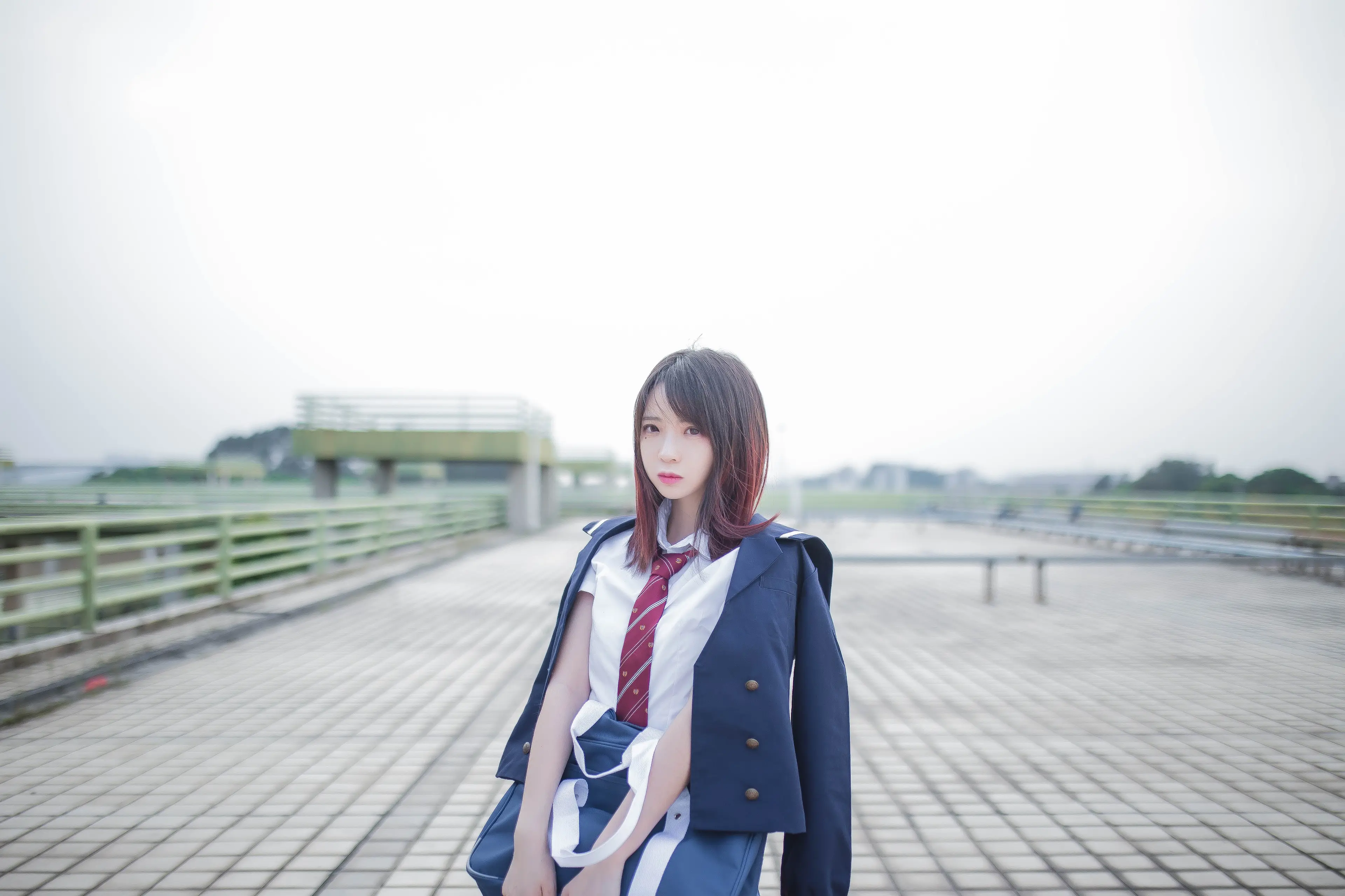 疯猫ss 天台JK [30P]