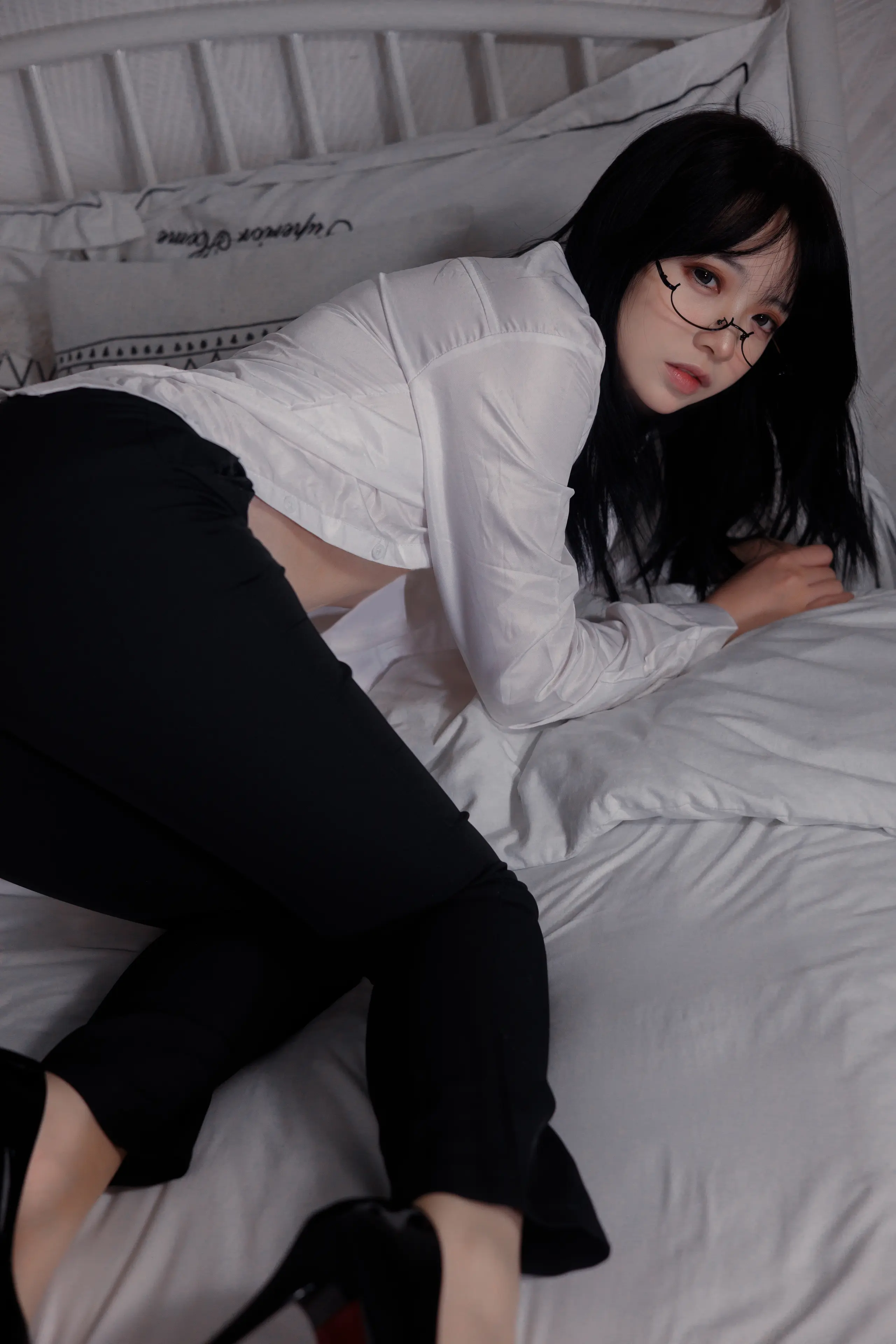 疯猫ss 白色情人节福袋 长裤OL [40P]