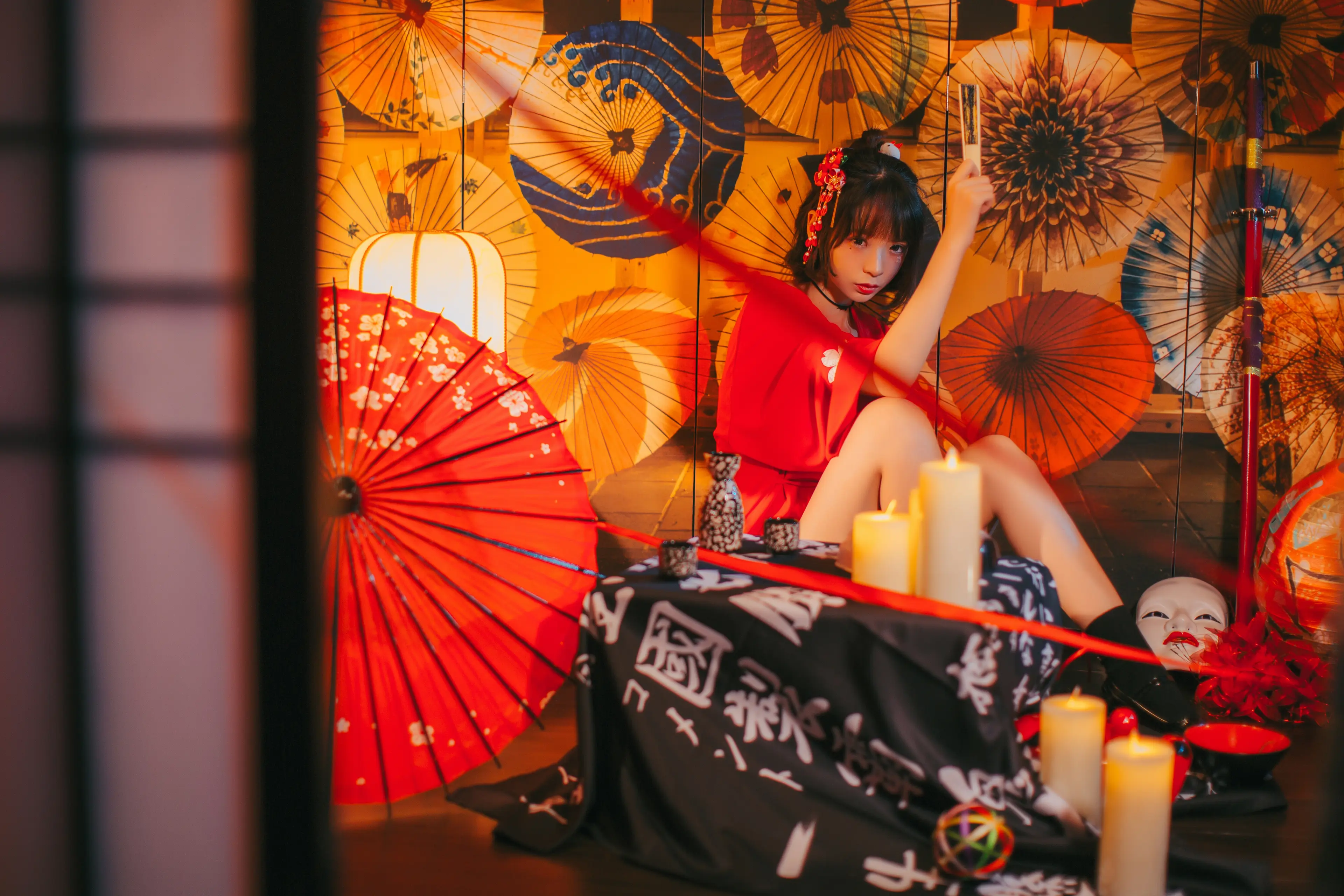 疯猫ss 红色羽衣 [15P]