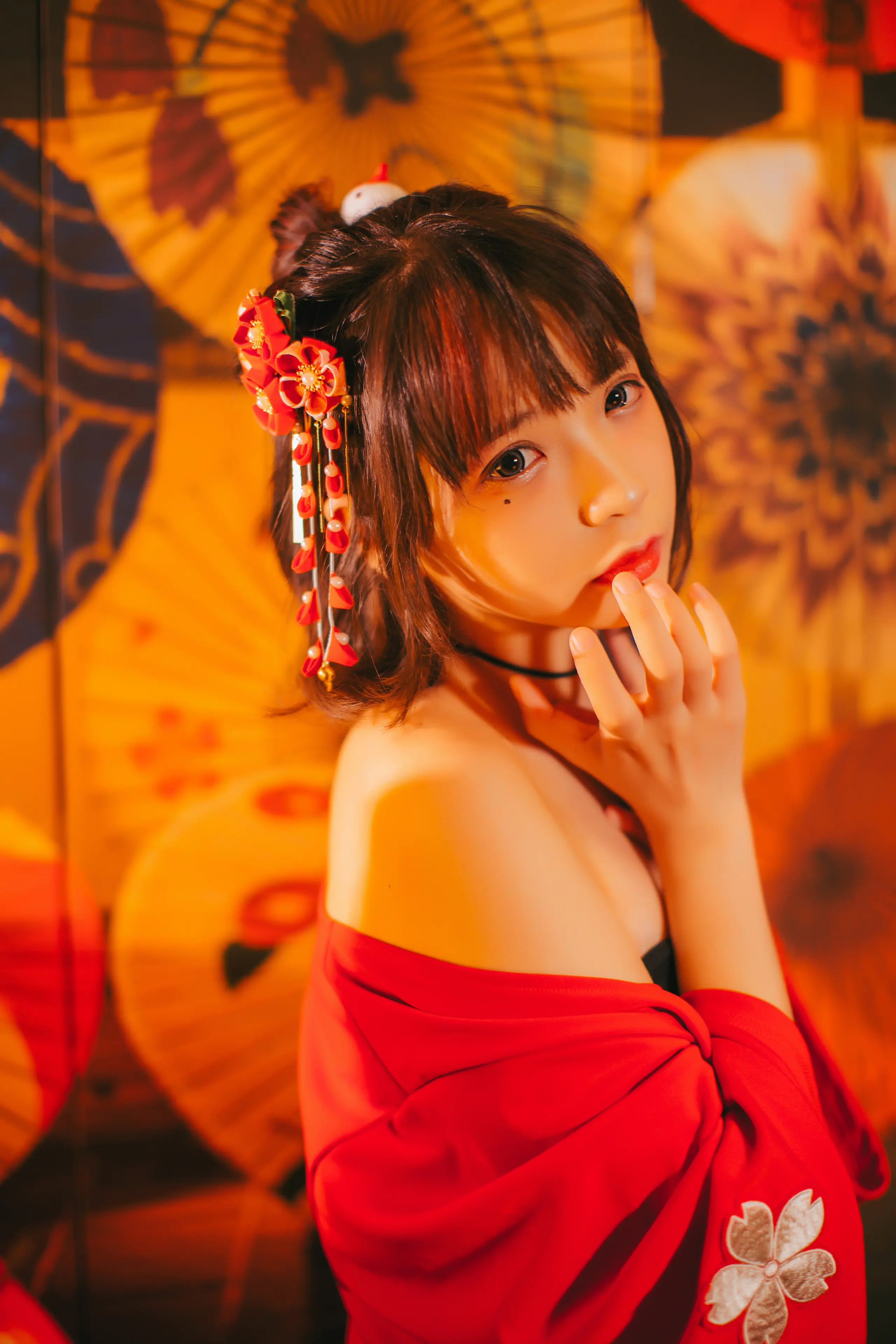 疯猫ss 红色羽衣 [15P]