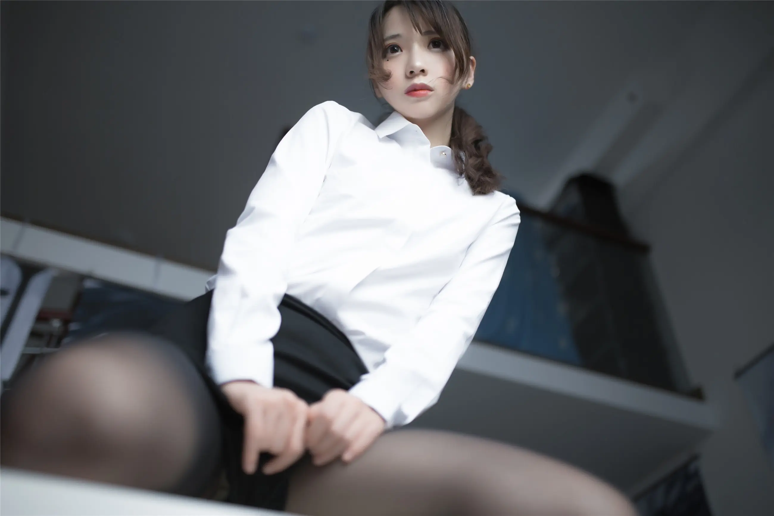 疯猫ss 职业装 [30P]