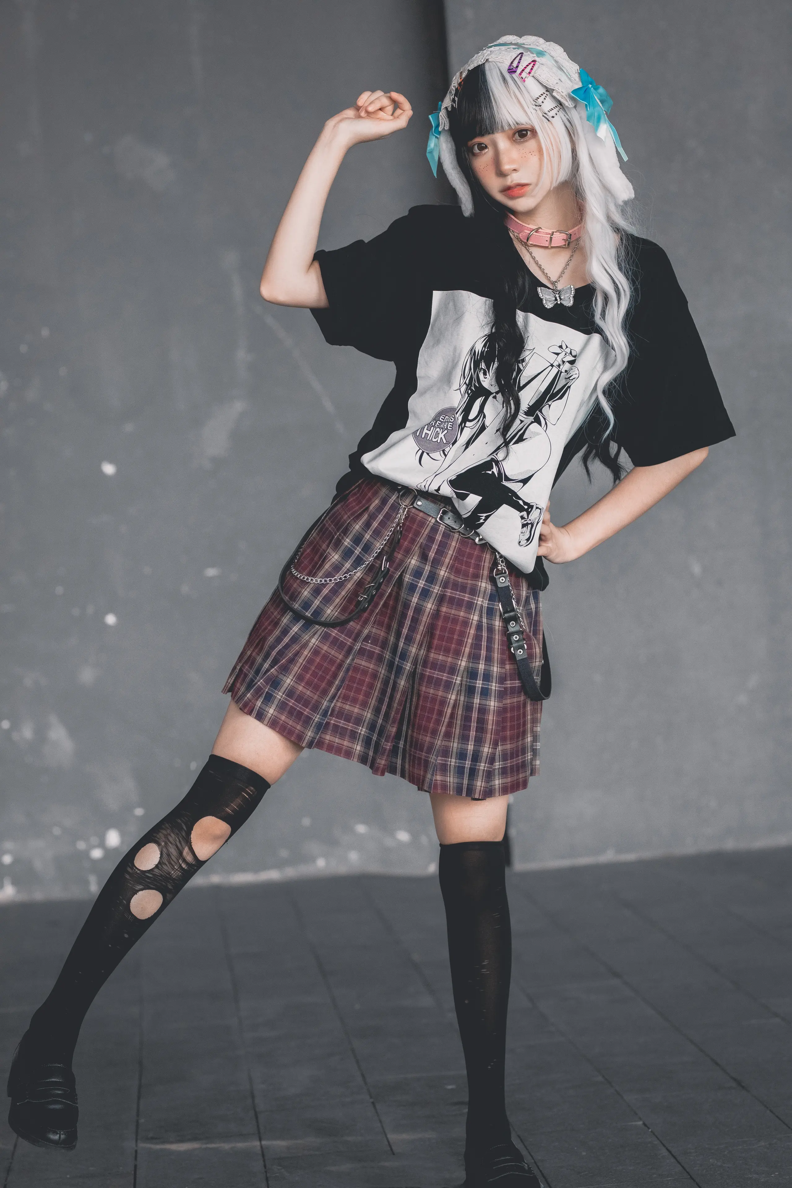 疯猫ss 雀斑少女 [12P]