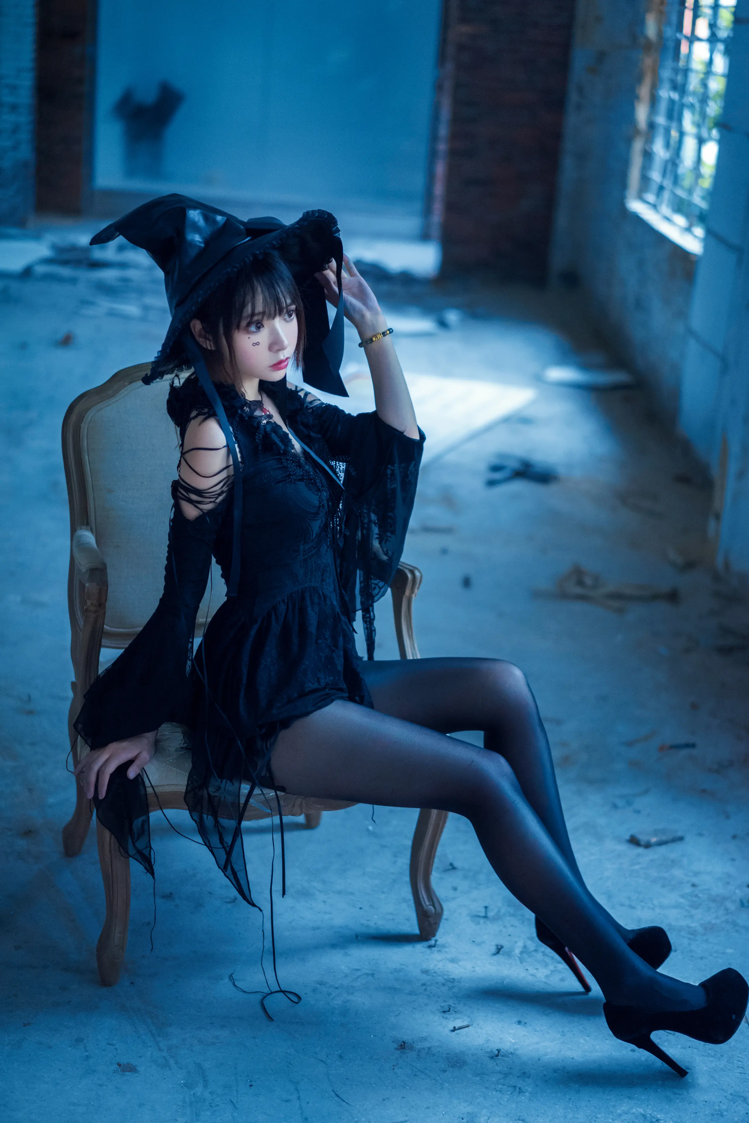 疯猫ss 魔女 [27P]