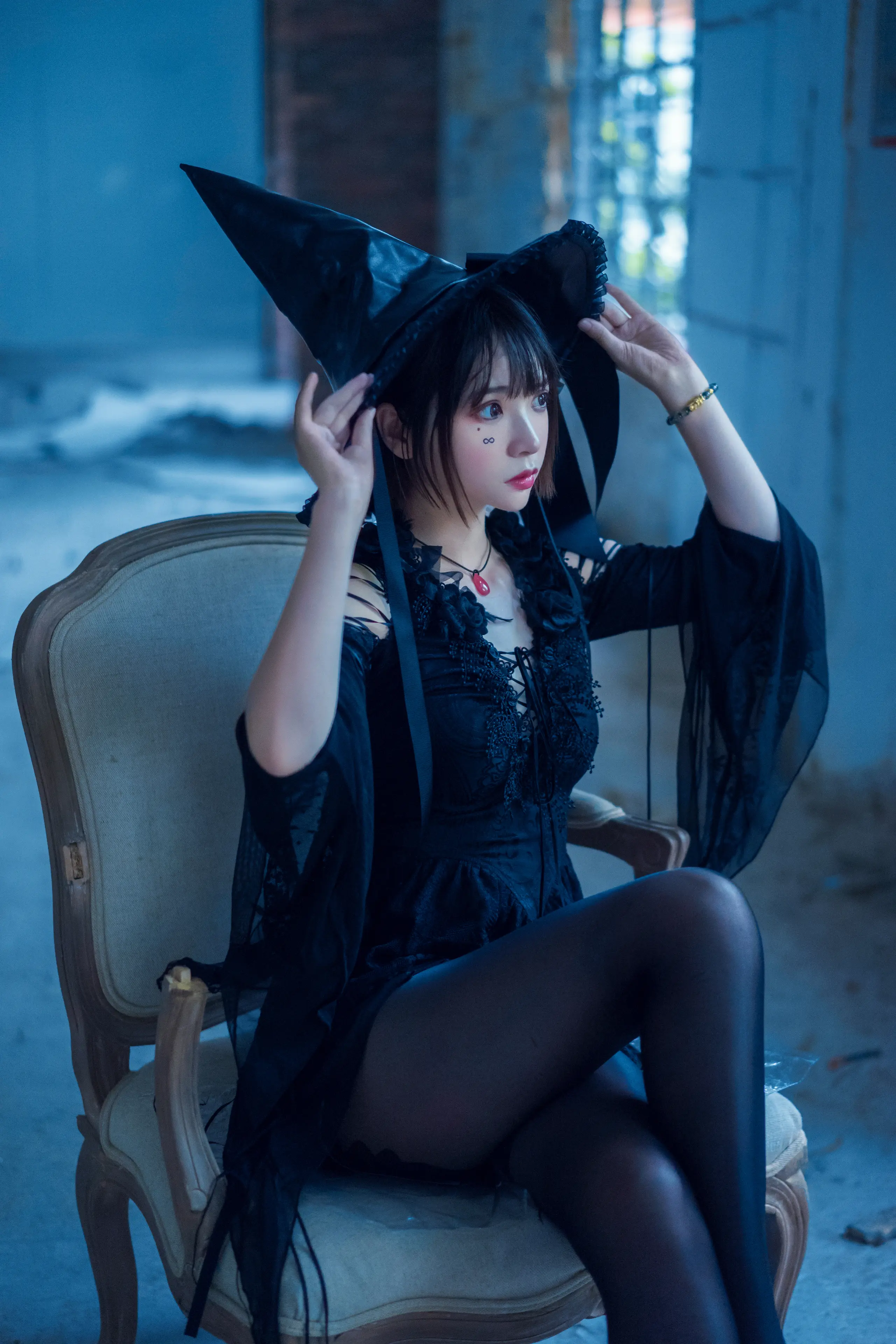 疯猫ss 魔女 [27P]