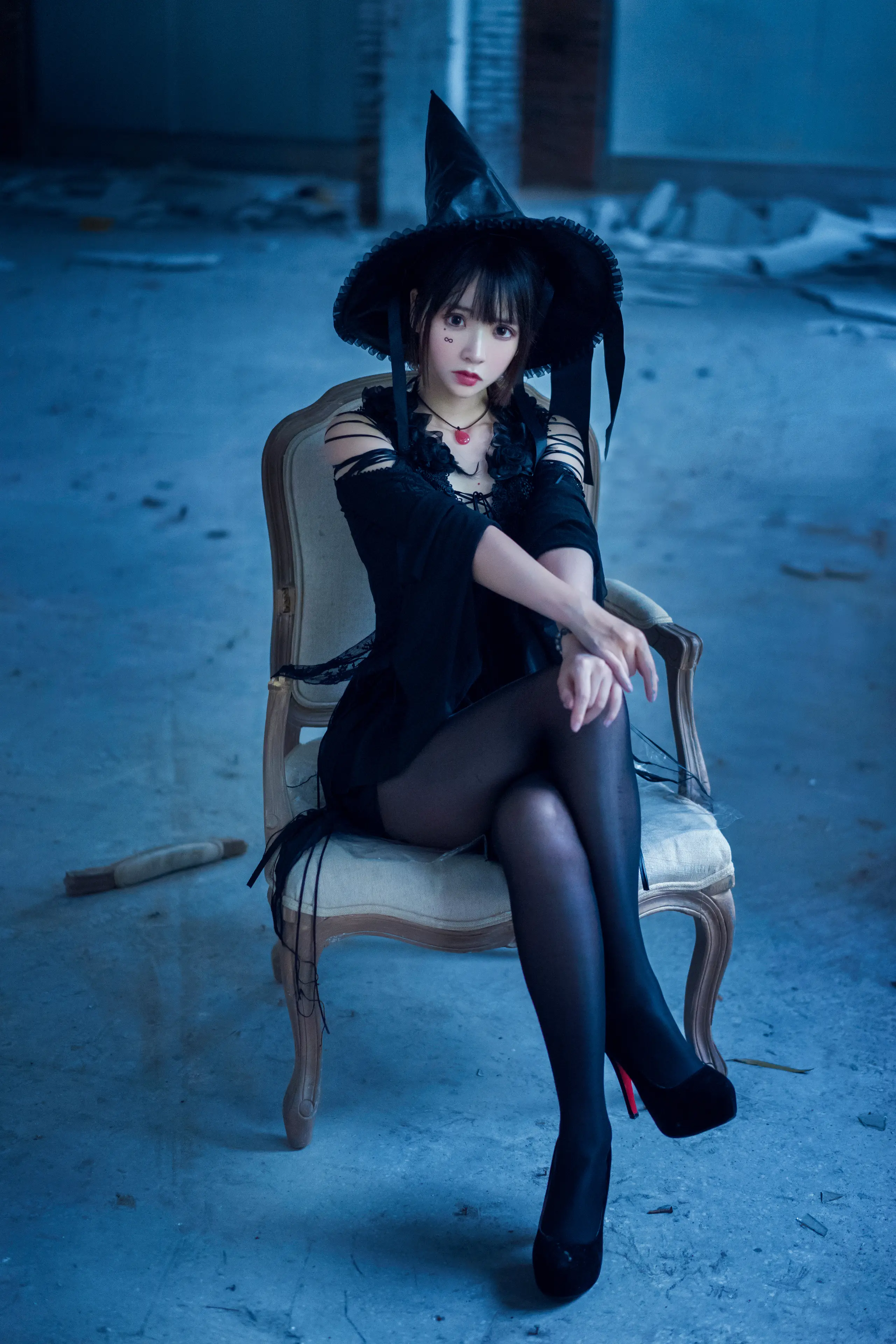 疯猫ss 魔女 [27P]