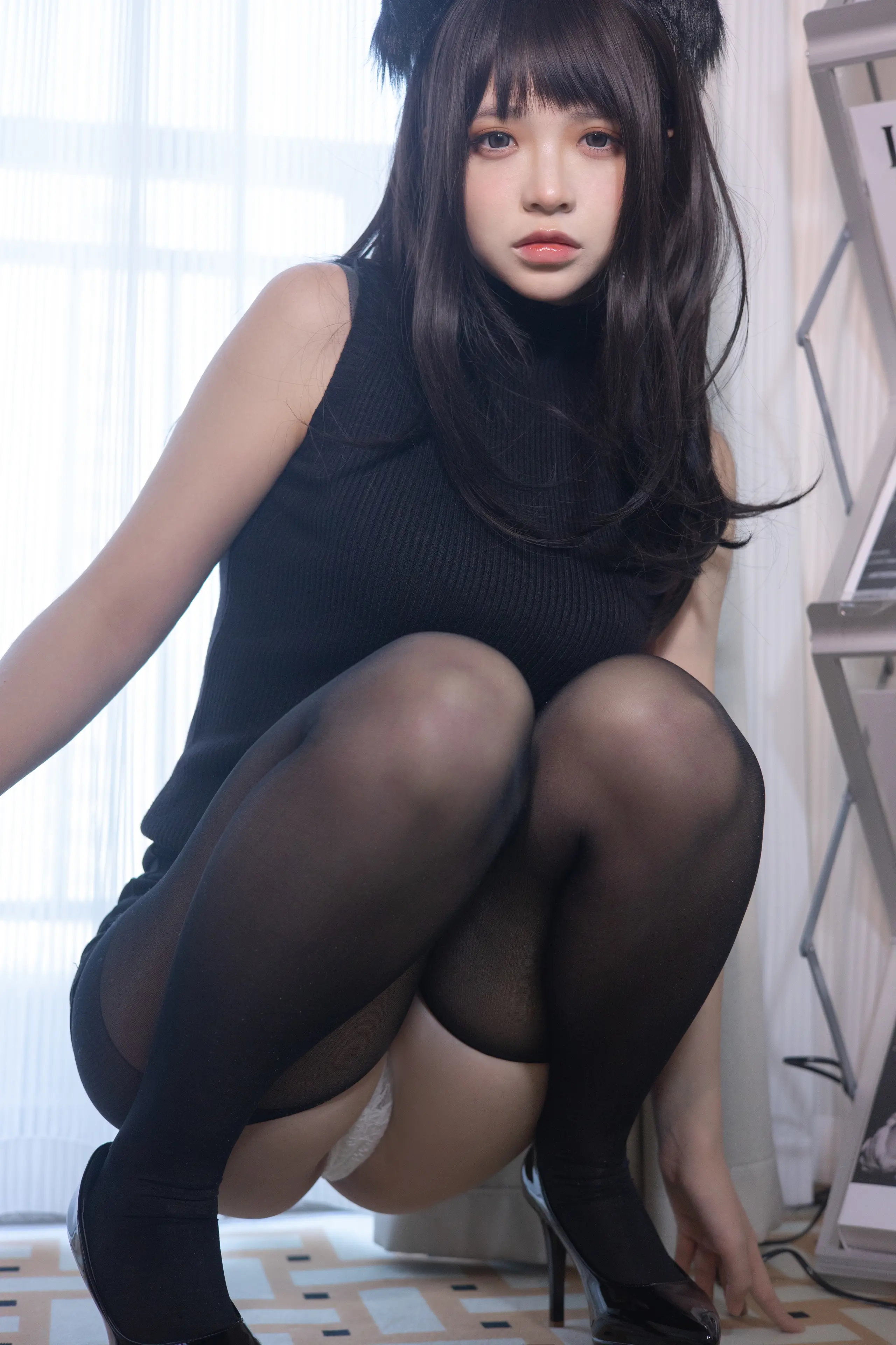 疯猫ss 黑毛衣少女 [80P]