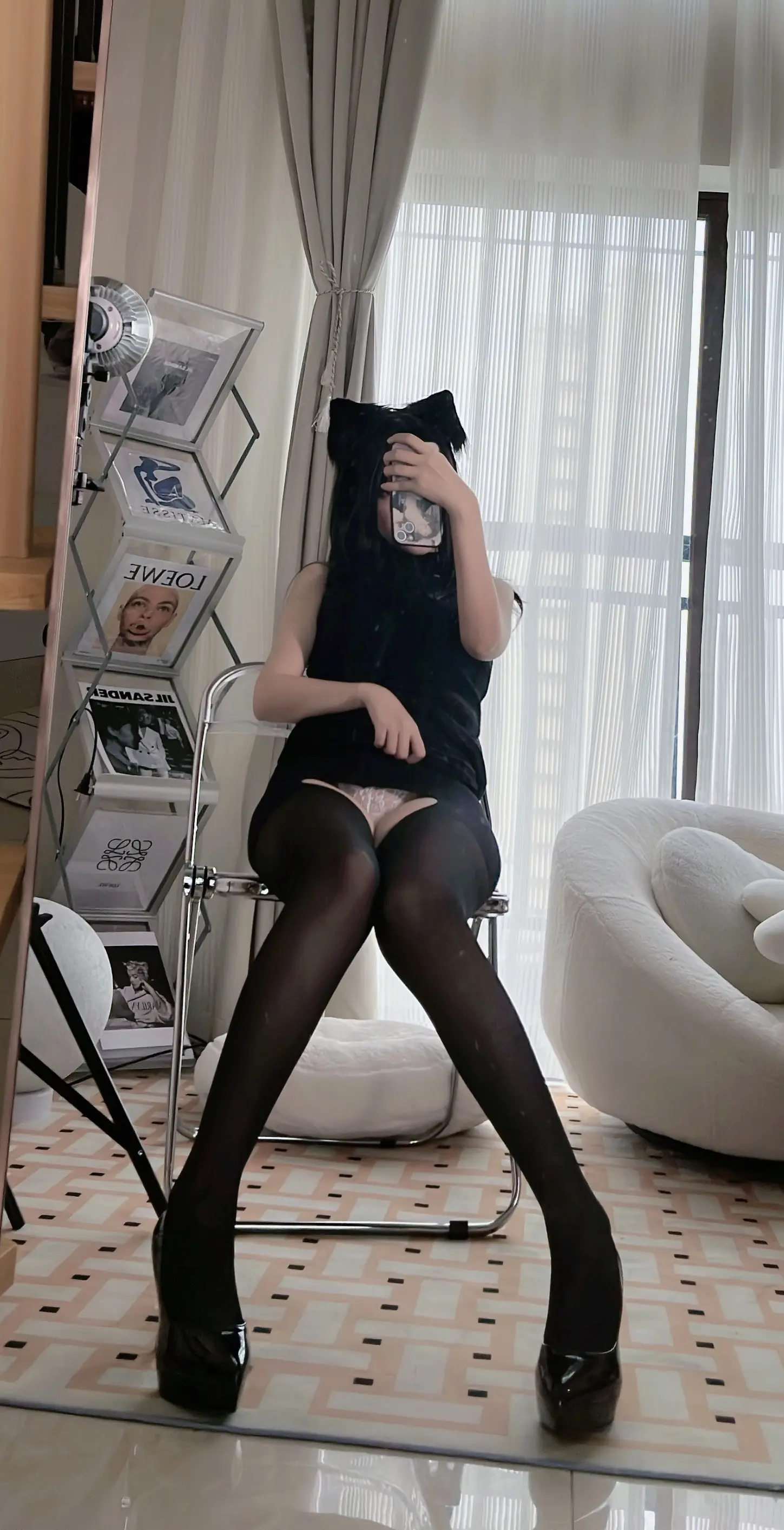 疯猫ss 黑毛衣少女 [80P]