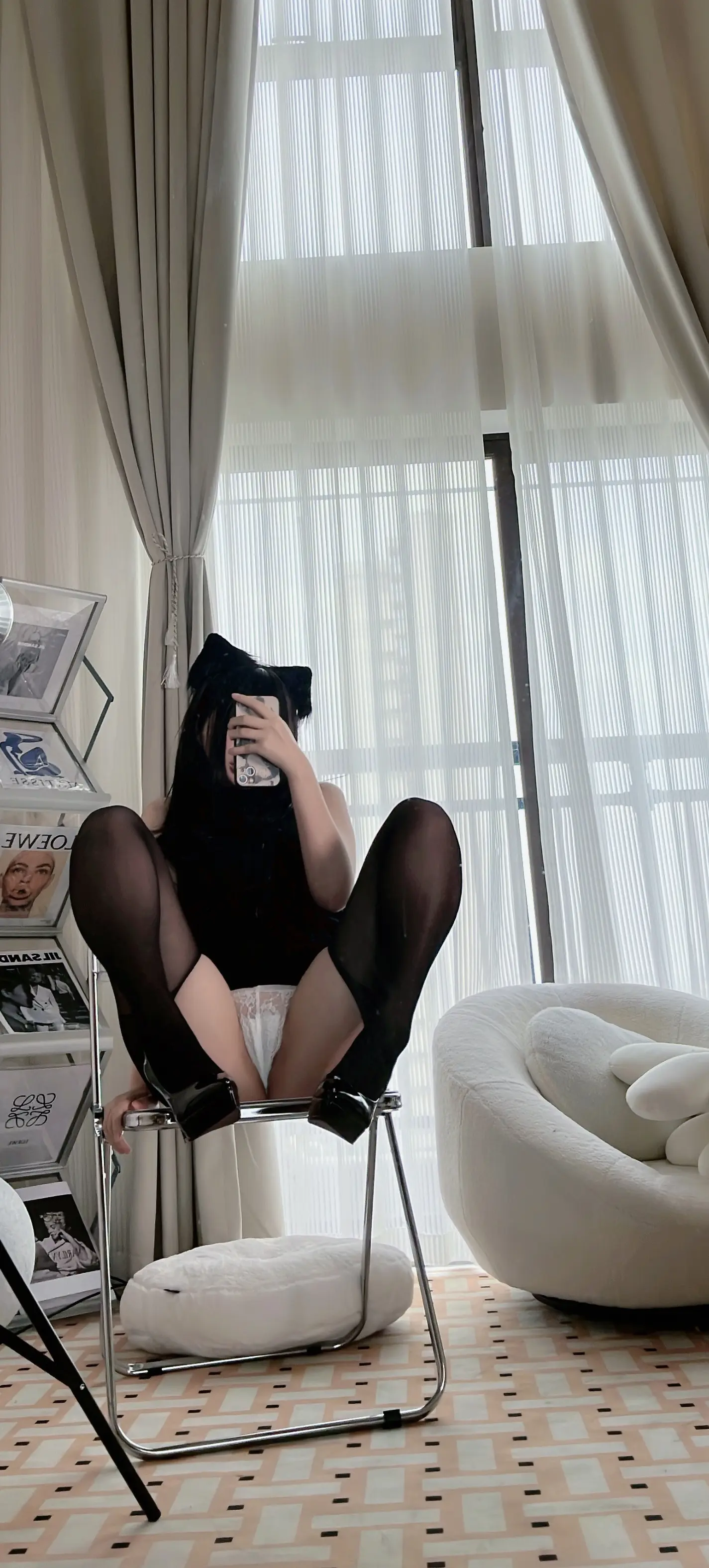 疯猫ss 黑毛衣少女 [80P]