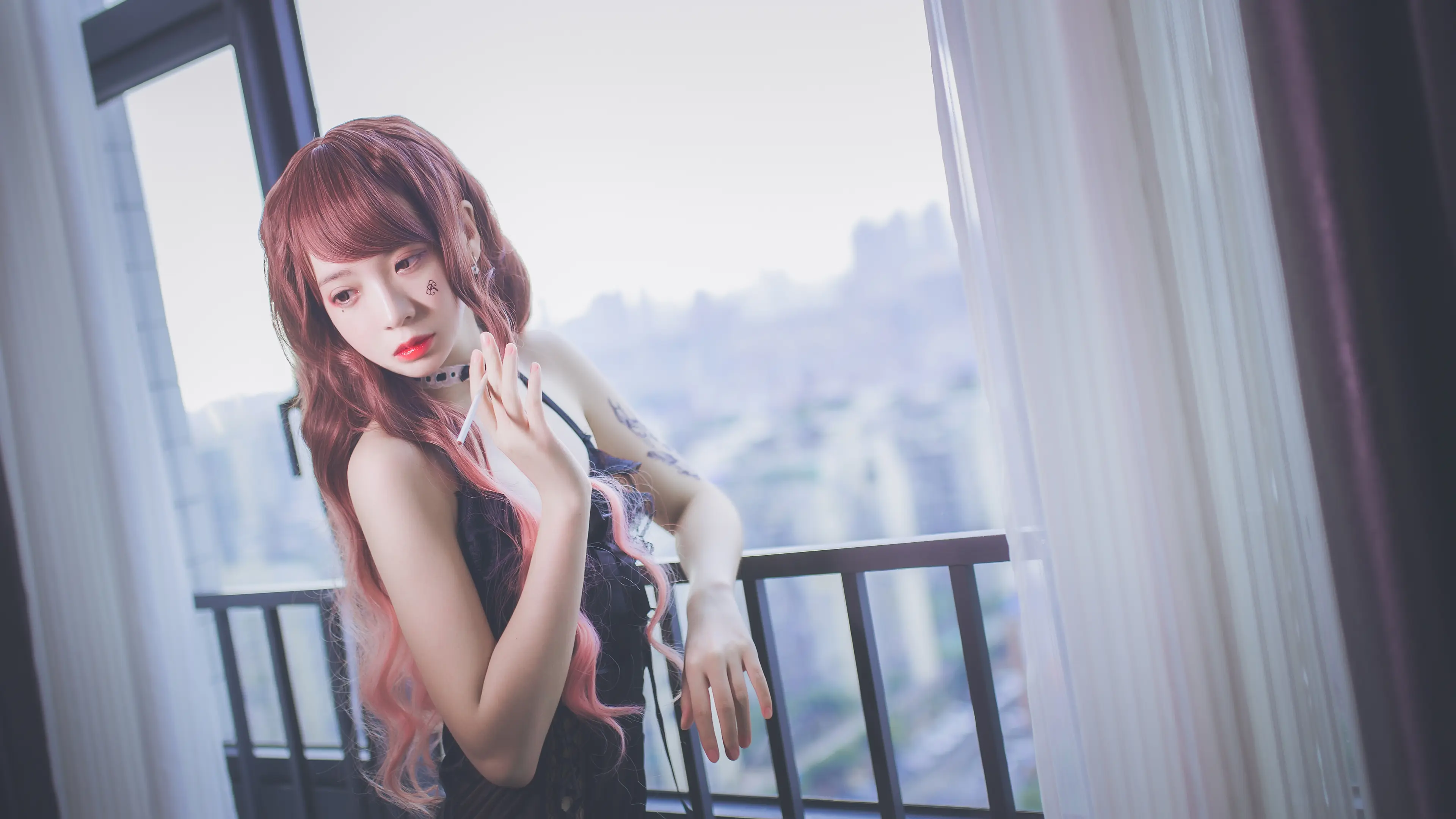 疯猫ss 黑色吊带袜 [39P]