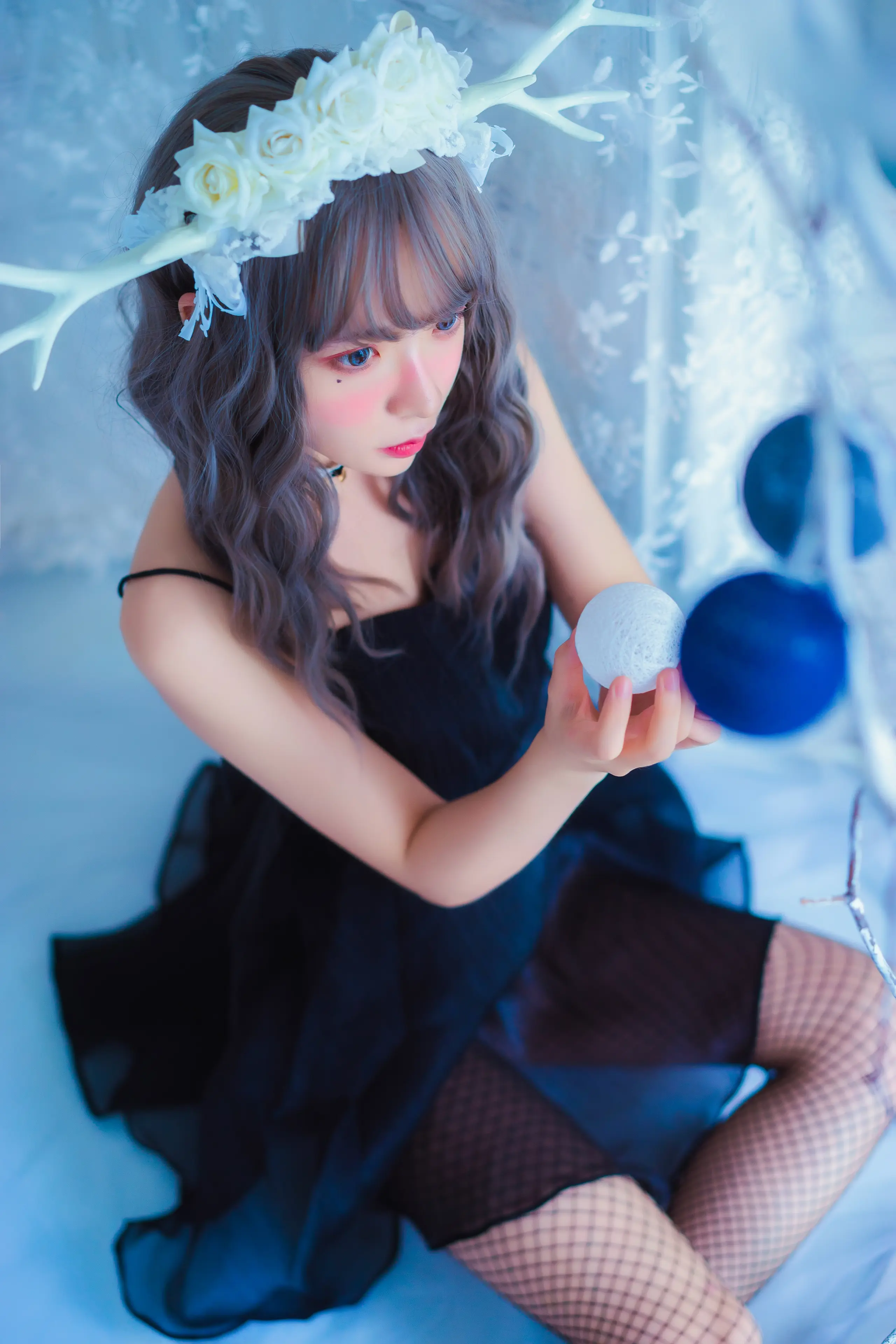 疯猫ss 黑裙网袜 [25P]