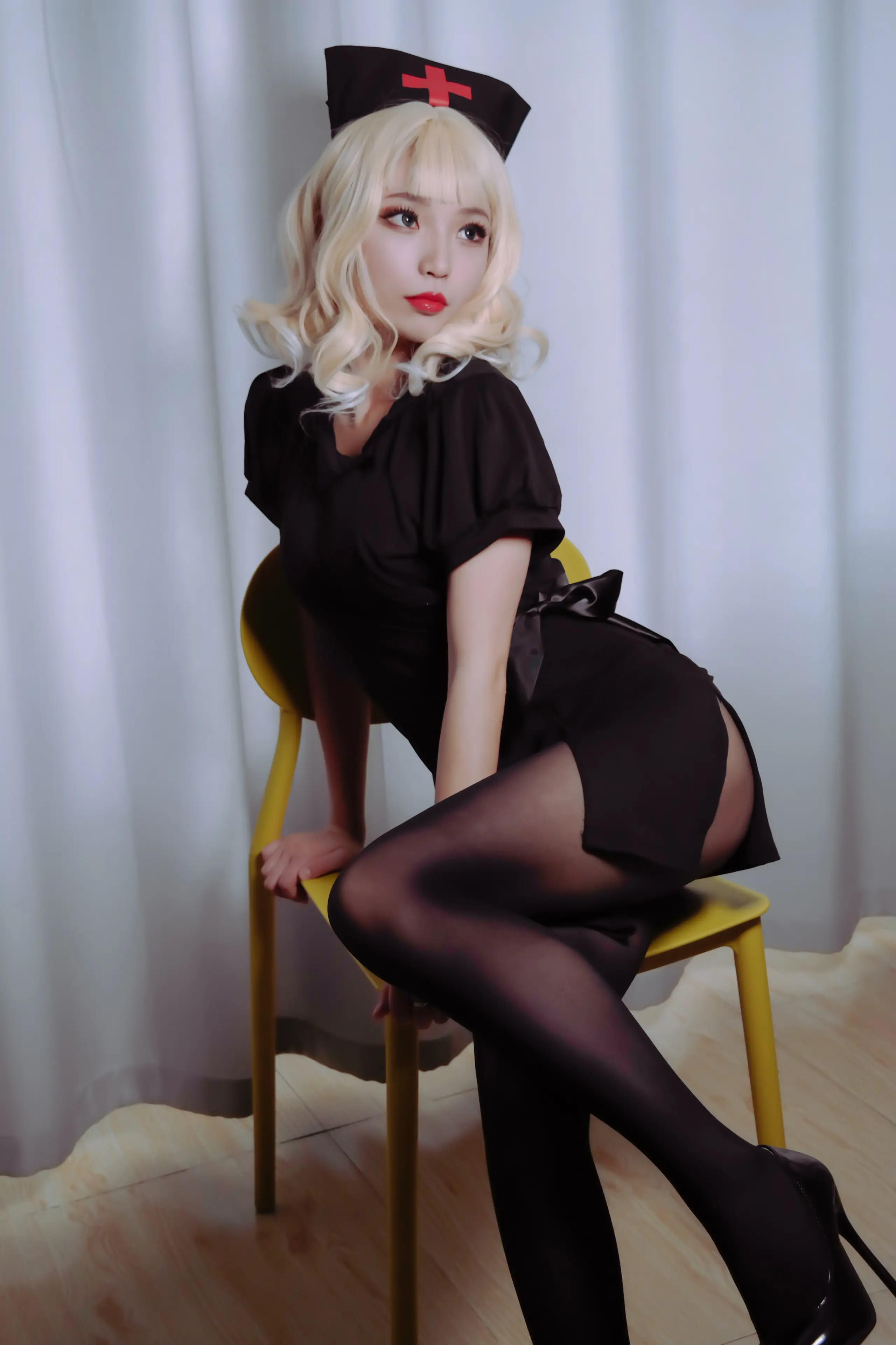 白易子 VOL.002 [56P]