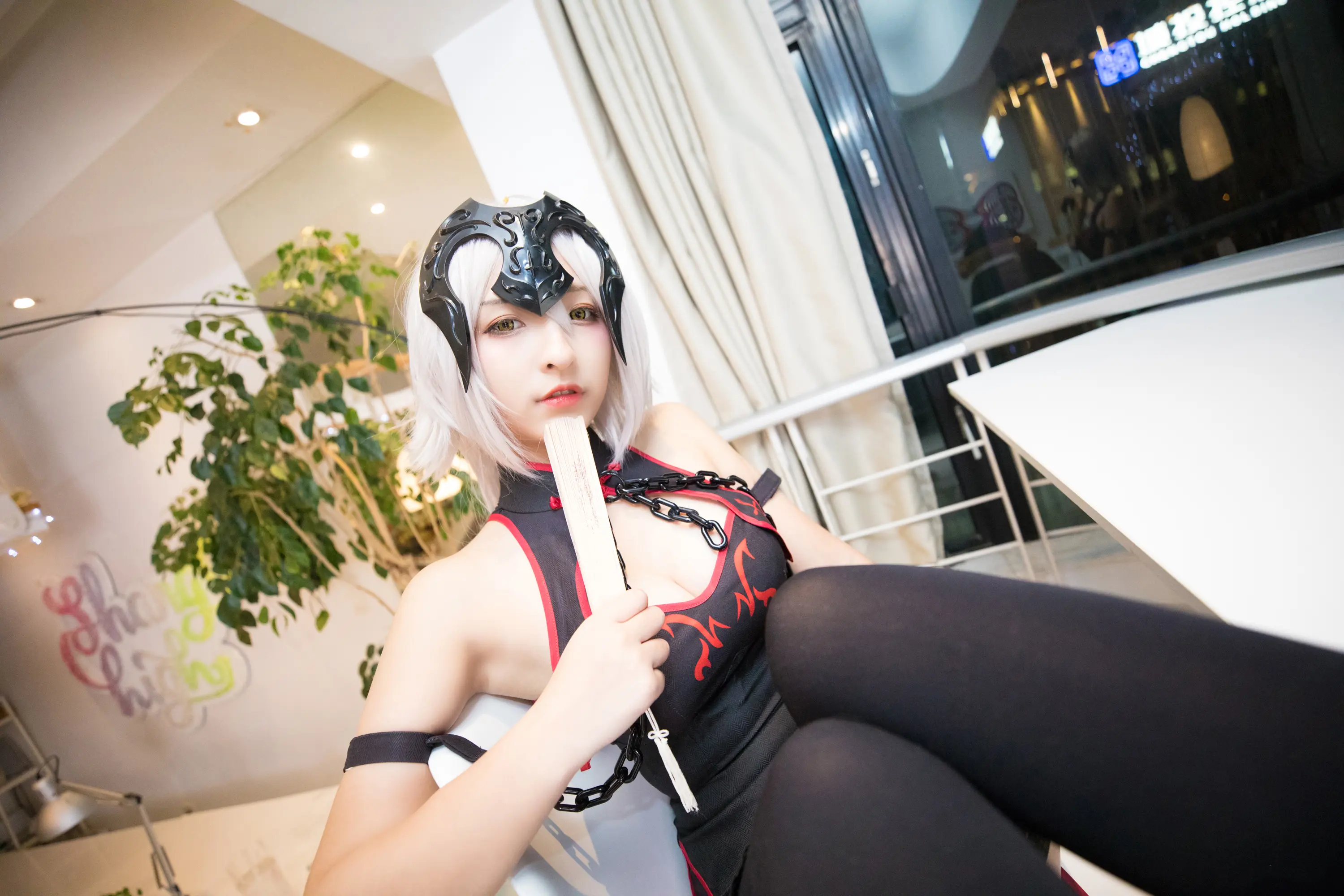 神楽坂真冬 旗袍黑贞 [150P]