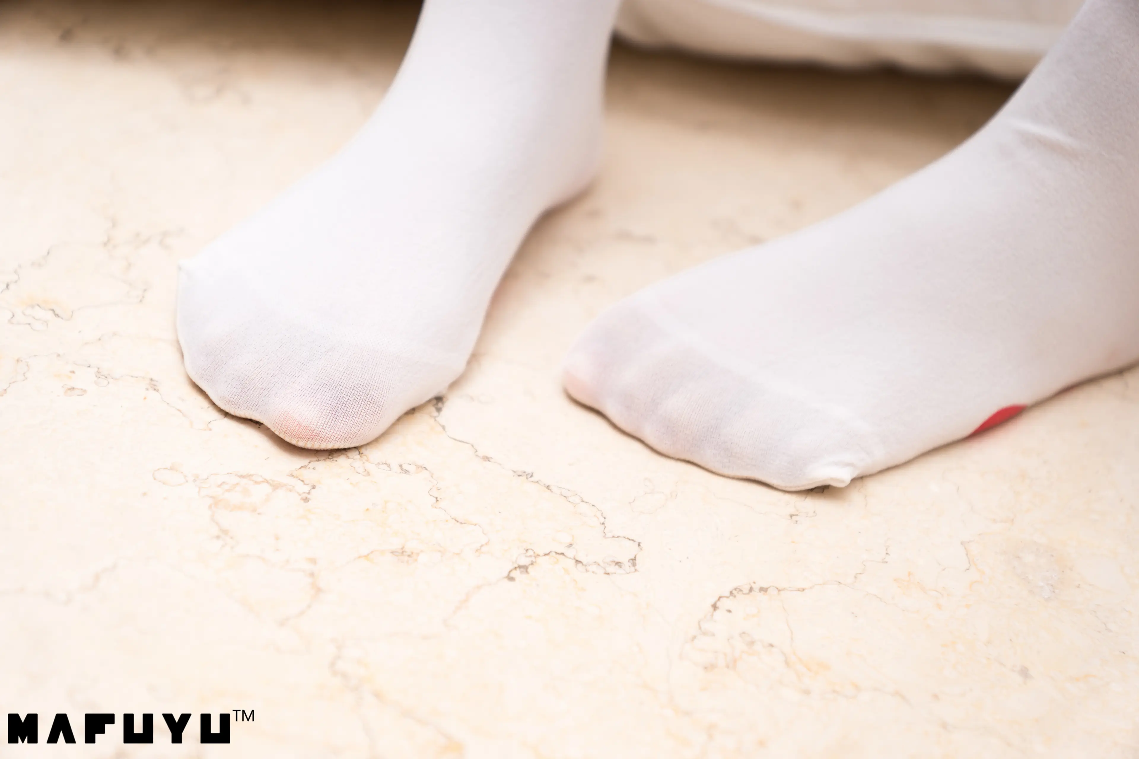 神楽坂真冬 猫爪白丝系列 [100P]